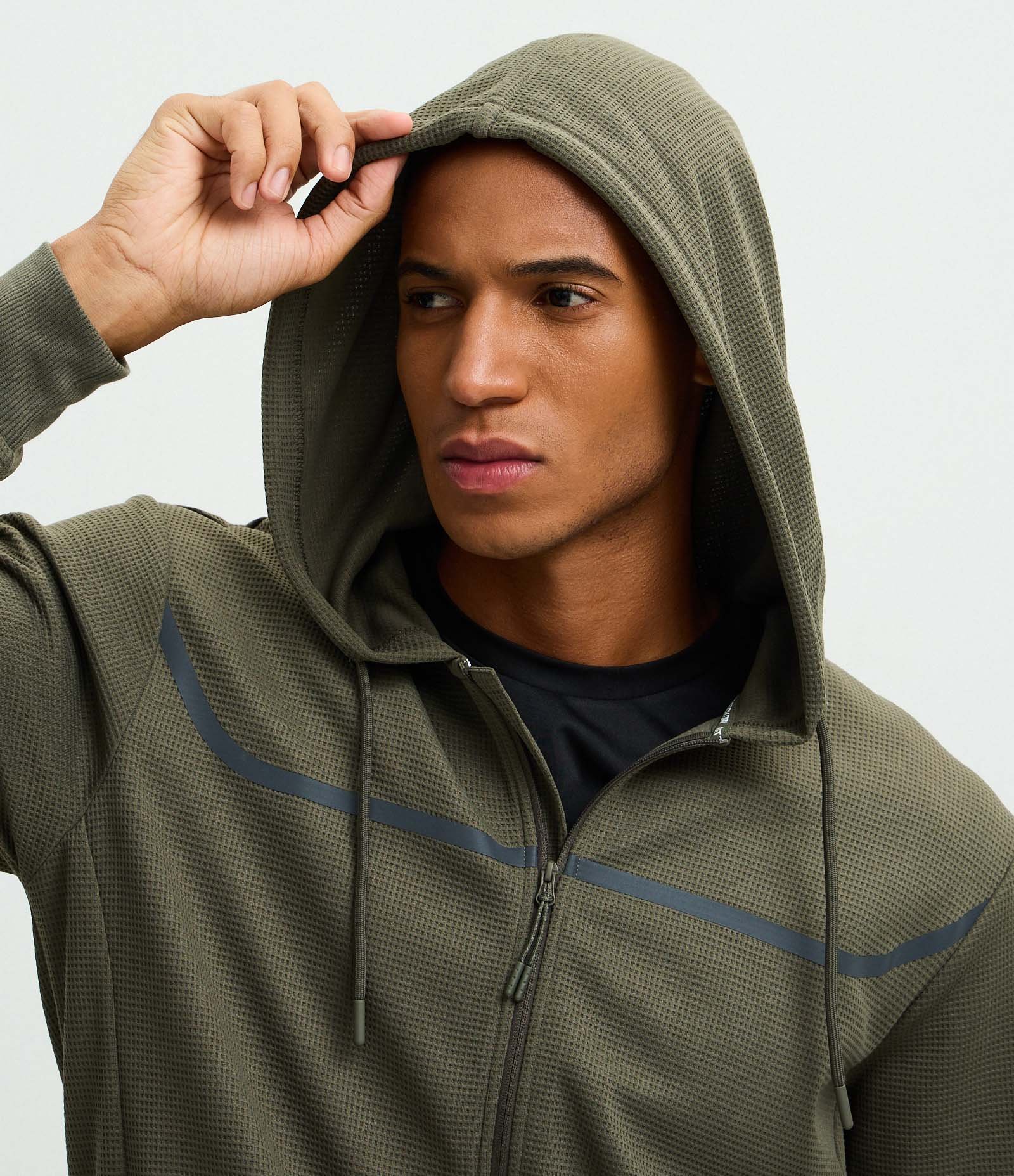 Casaco Esportivo Texturizado com Listra Refletiva e Gola com Capuz Verde 4