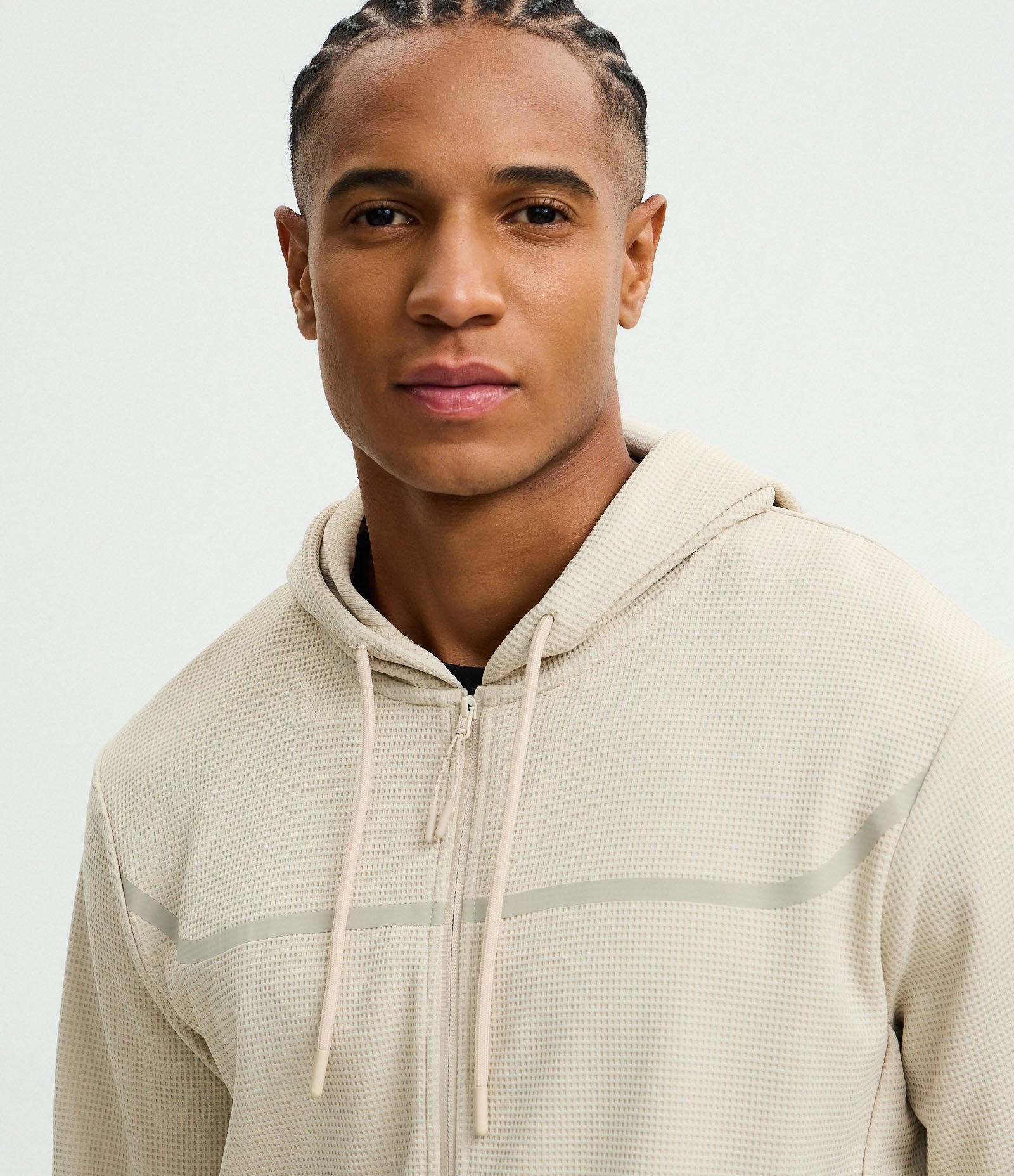 Casaco Esportivo Texturizado com Listra Refletiva e Gola com Capuz Bege 4