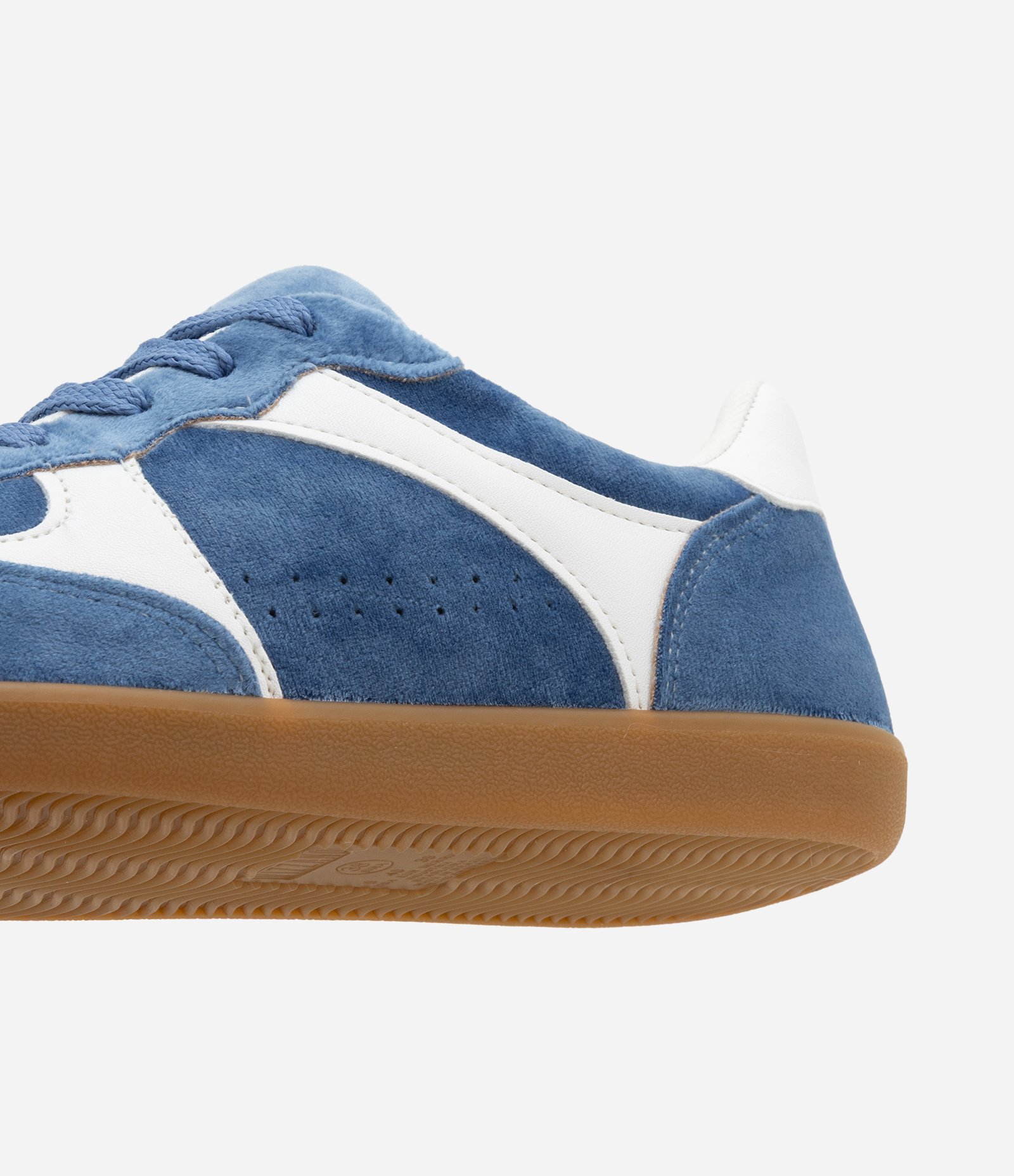 Tênis Chuteira com Recortes Azul 3