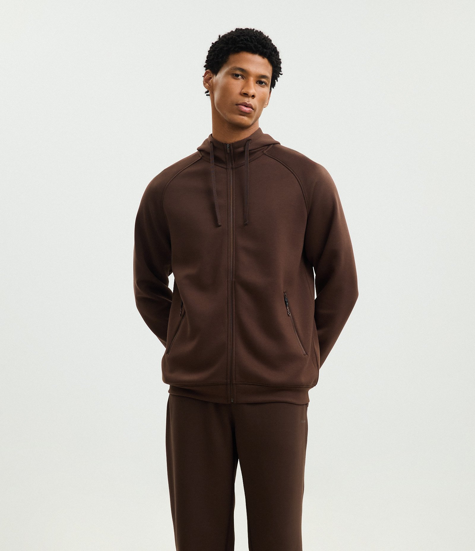 Calça Esportiva Reta em Moletom Tech com Bolsos Marrom Escuro 4