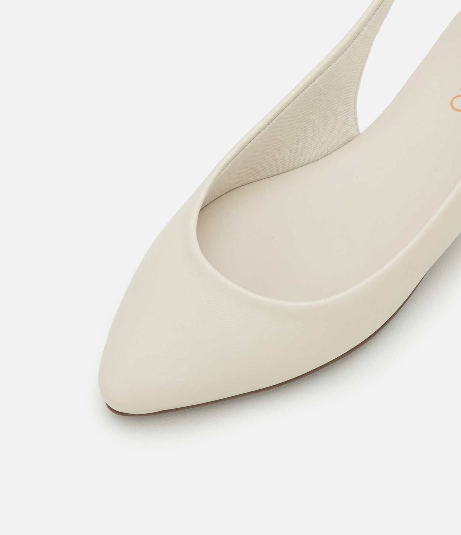 Sapatilha com Bico Fino e Tira com Elástico Off White 3