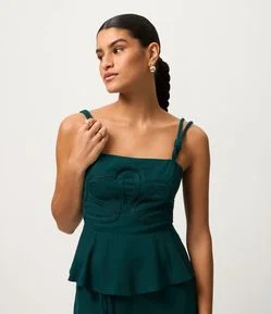 Blusa em Viscolinho com Alça Dupla e Barra Peplum