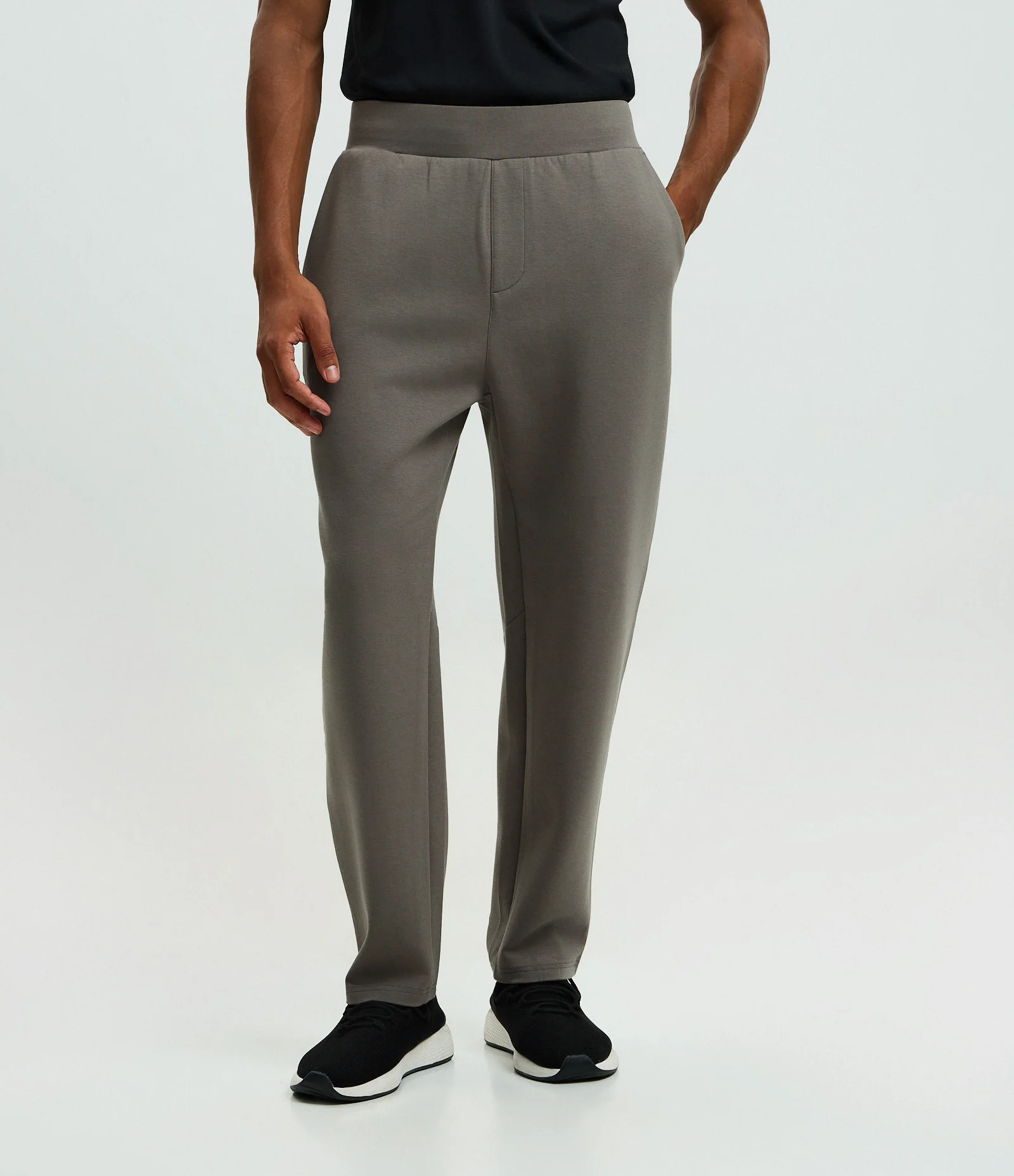 Calça Reta Esportiva em Moletom Tecnológico Cinza 2
