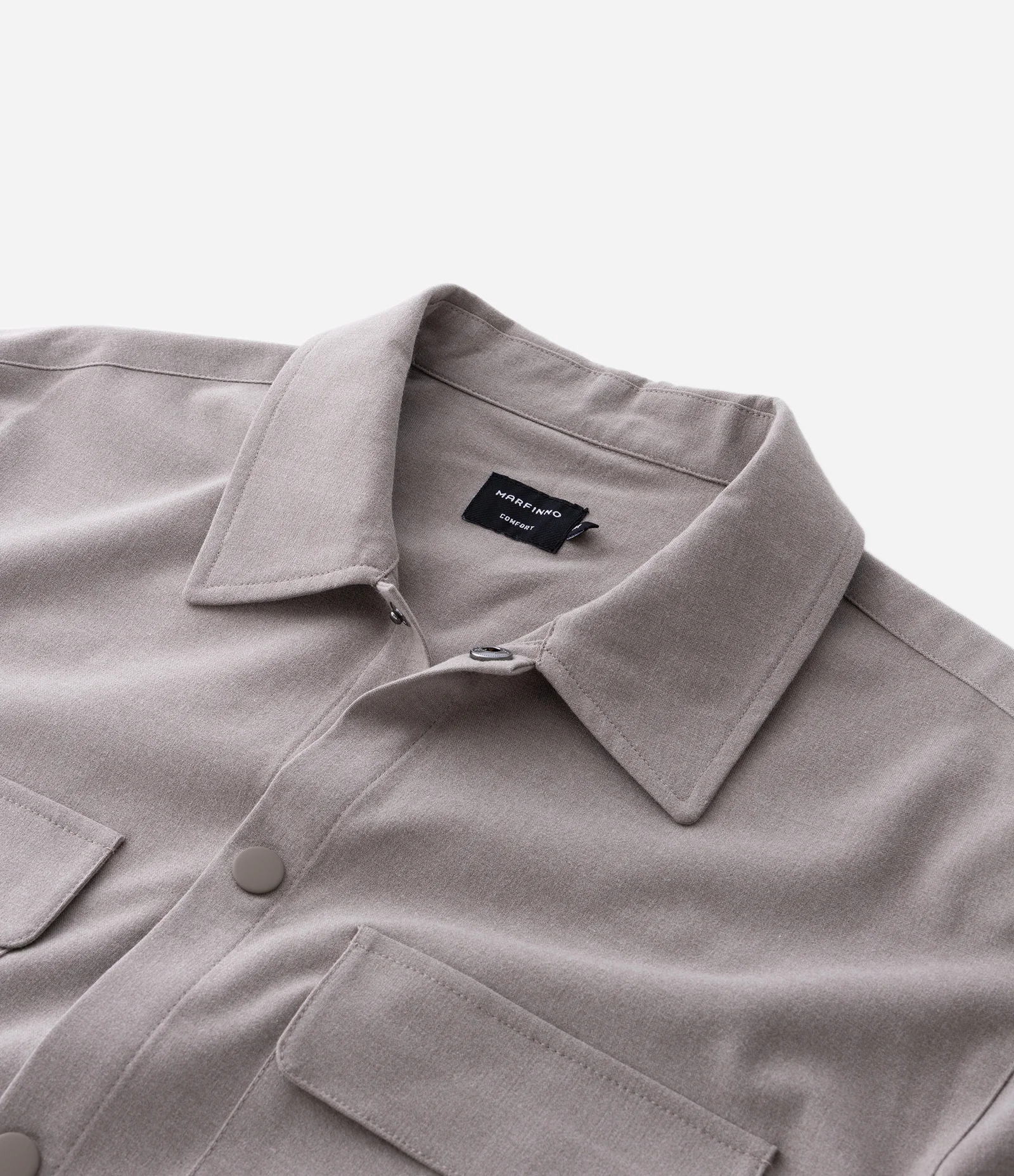 Camisa Comfort em Poliviscose com Bolsos Frontais Cinza Claro 6