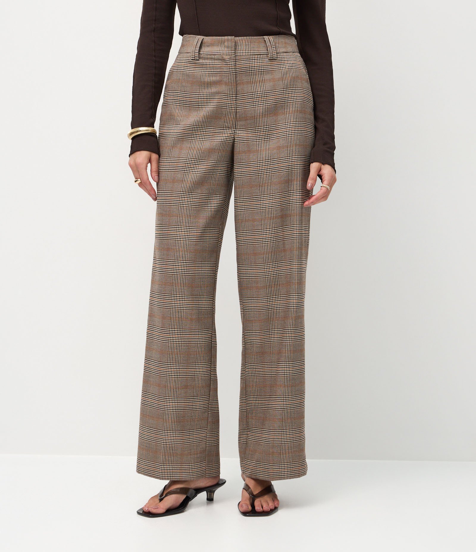 Calça Wide Leg em Alfaiataria com Estampa Xadrez Cinza 3