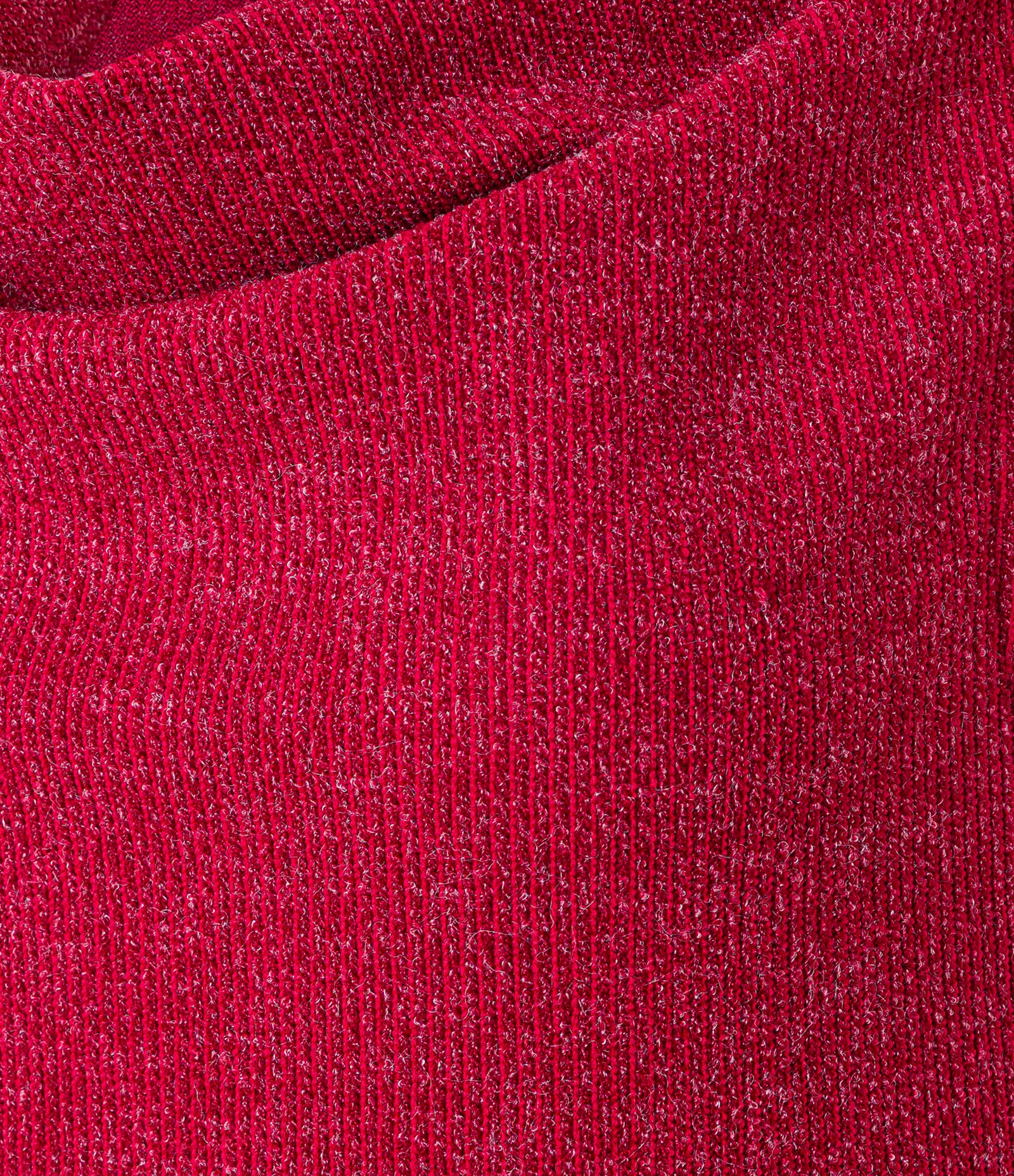 Blusa em Tricô com Decote Degagê Vermelho 7