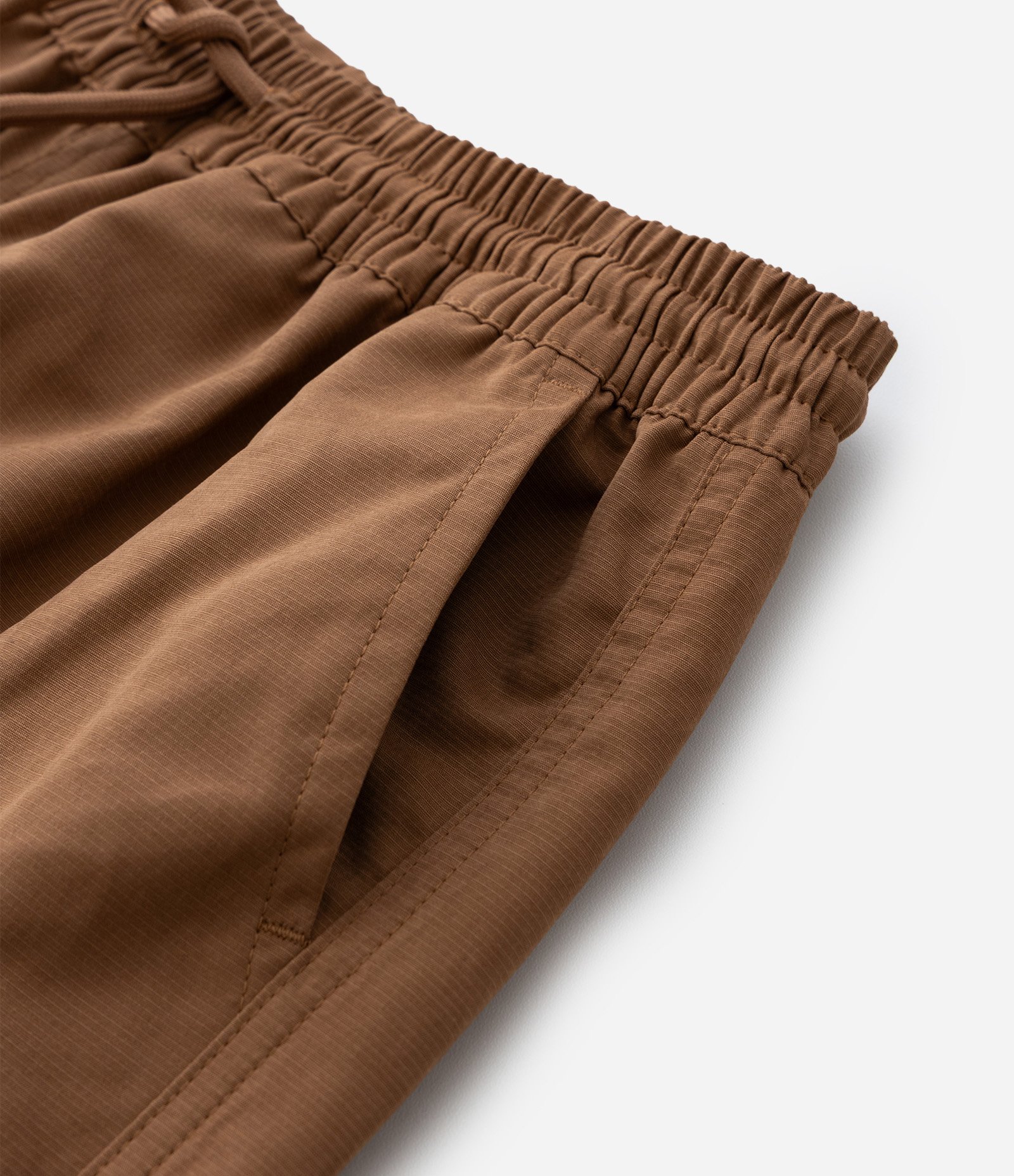 Bermuda Infantil em Microfibra com Bolso Cargo - Tam 5 a 14 Anos Marrom 7