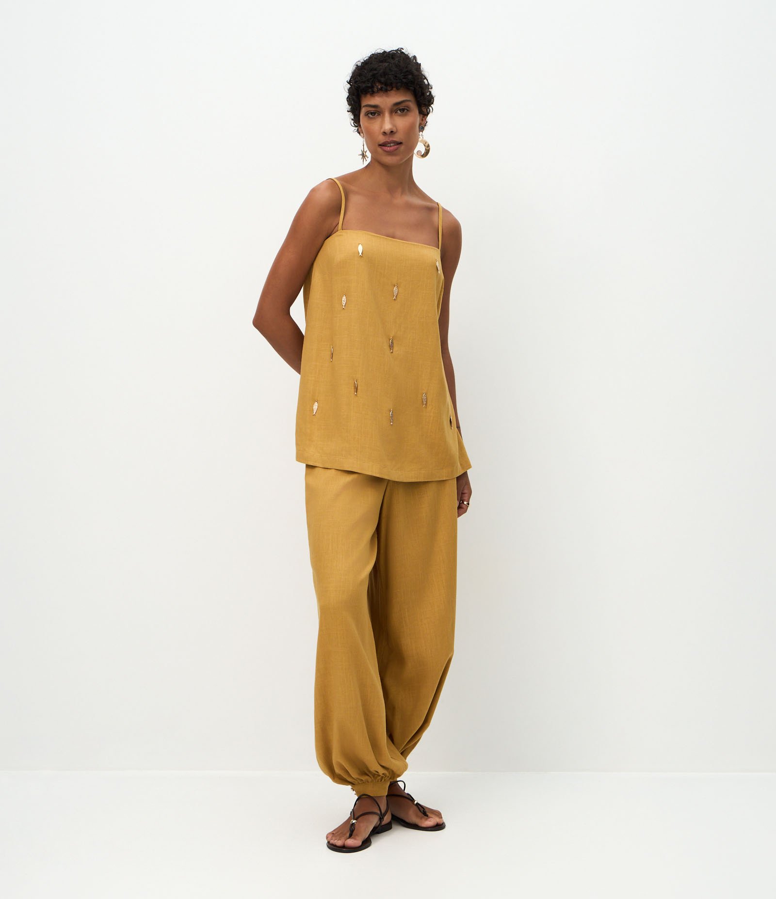 Blusa Alongada em Viscolinho com Pingentes de Peixes Amarelo 2