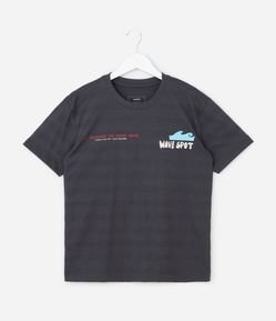 Camiseta Infantil com Estampa de Surf Texturizada - Tam 5 a 14 Anos