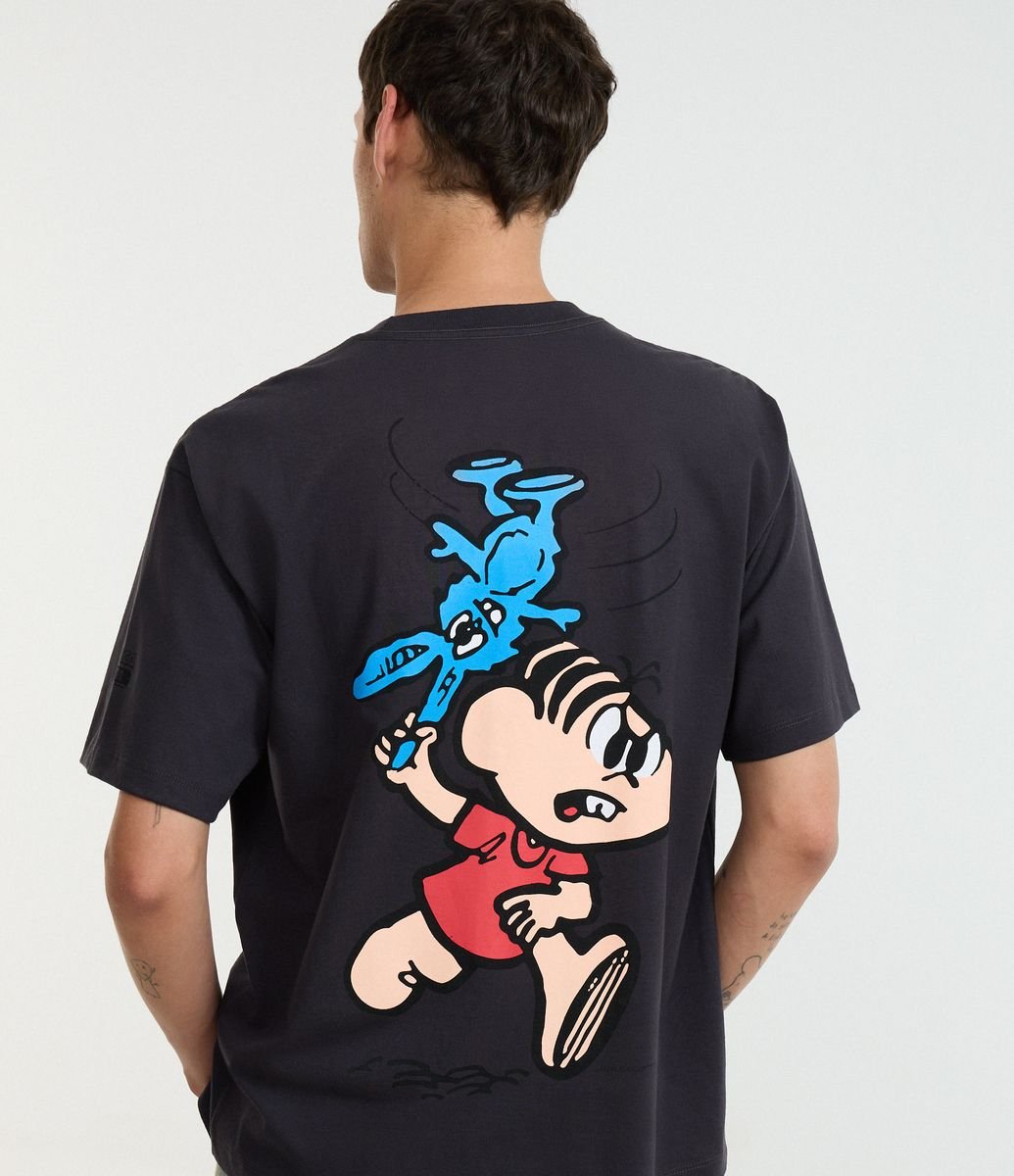 Black x Blue Puff print T-shirt SOKO君 Camiseta Boxy em Algodão com Estampa Mônica e Sansão Preto