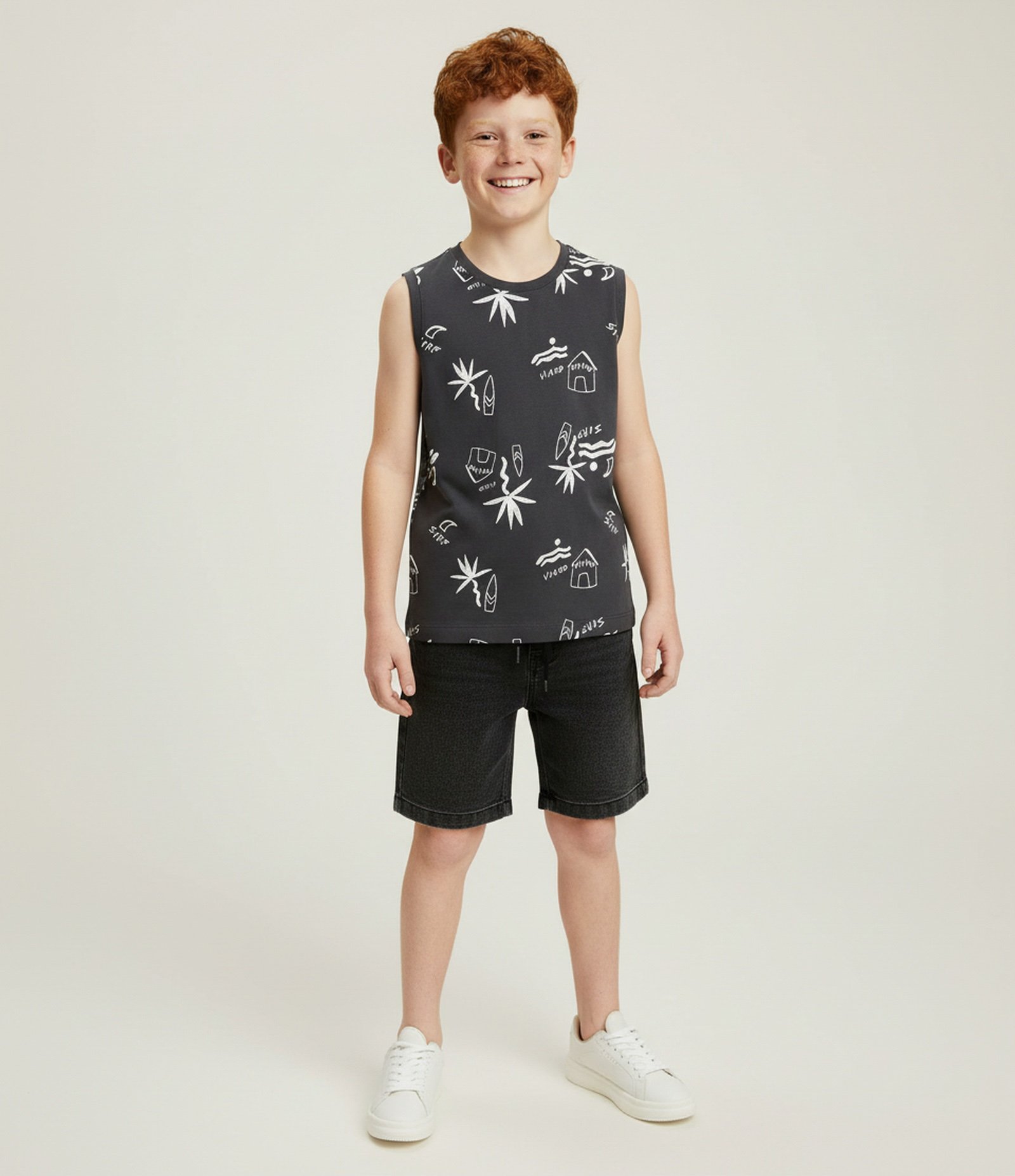 Regata Infantil em Algodão com Estampa Tropical - Tam 5 a 14 Anos Cinza 1