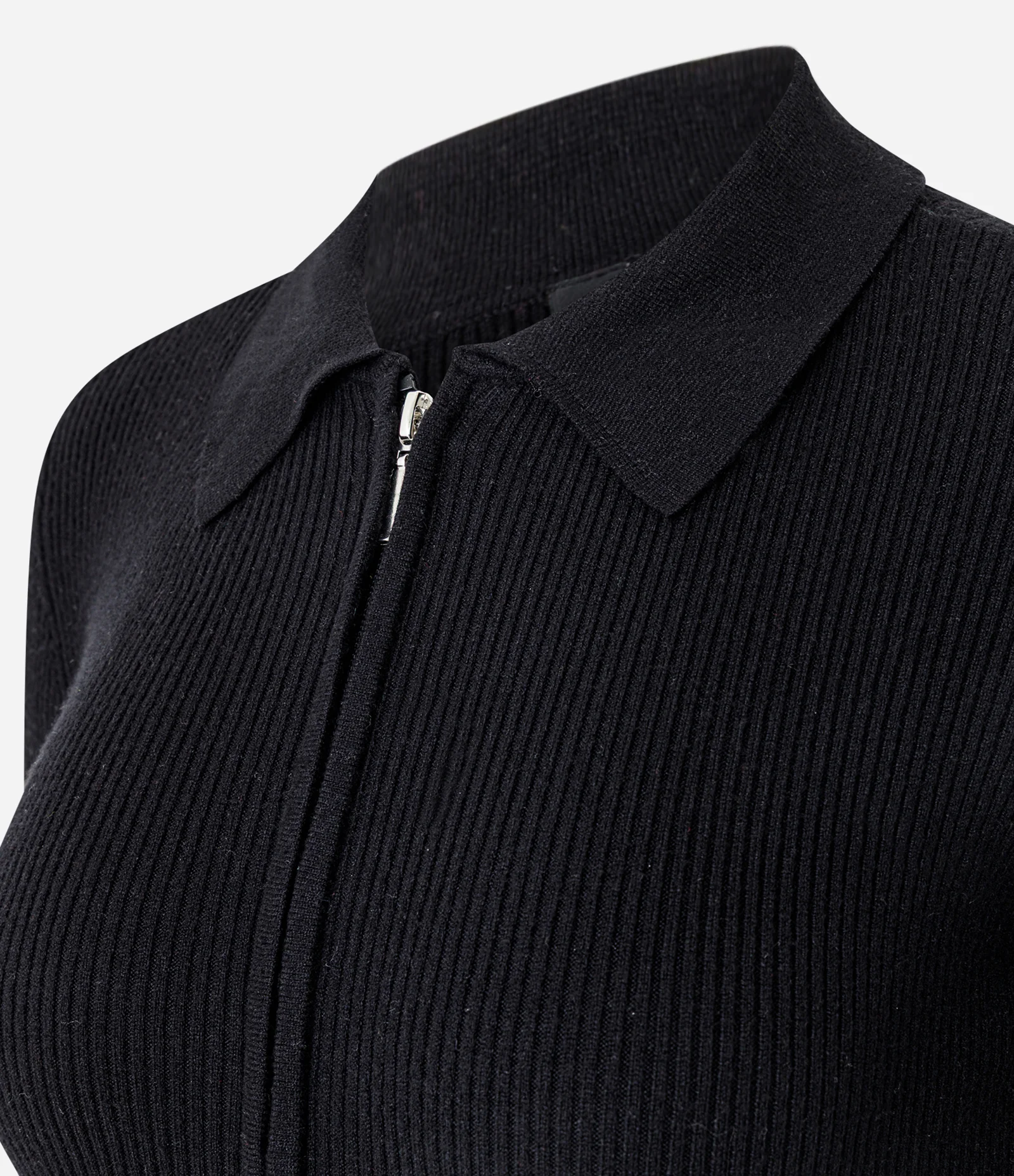 Blusa Manga Longa em Tricô Texturizado com Zíper Frontal Preto 2