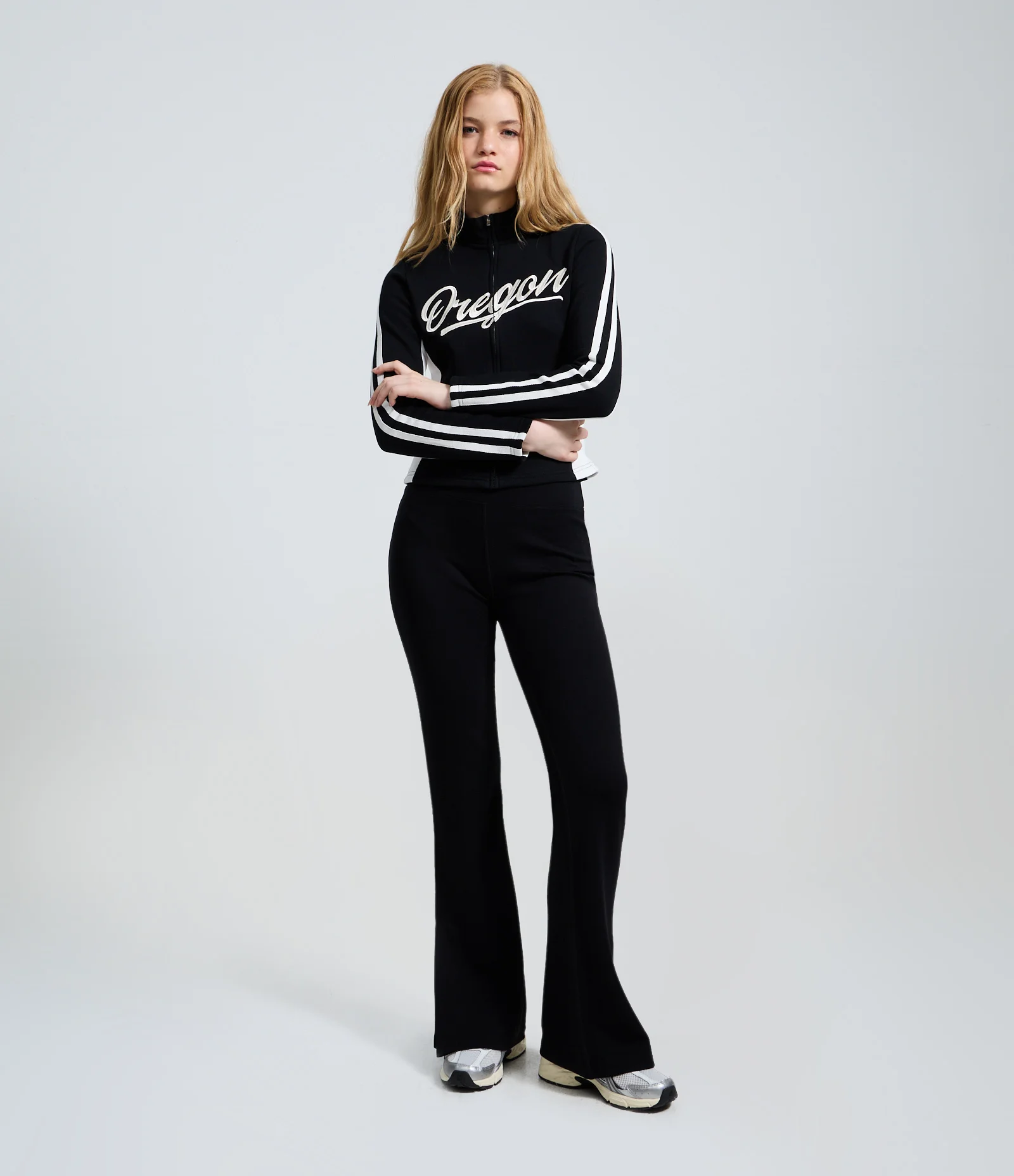 Calça Flare em Microfibra Mescla Preto 1