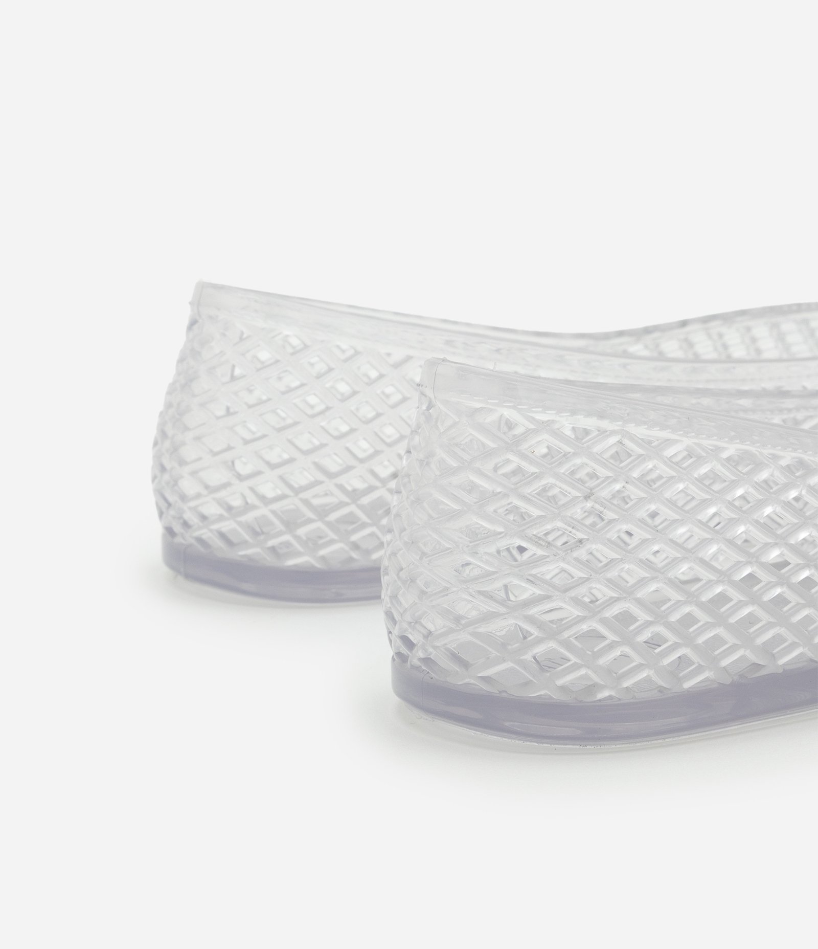 Sapatilha em Jelly com Furinhos Transparente 6