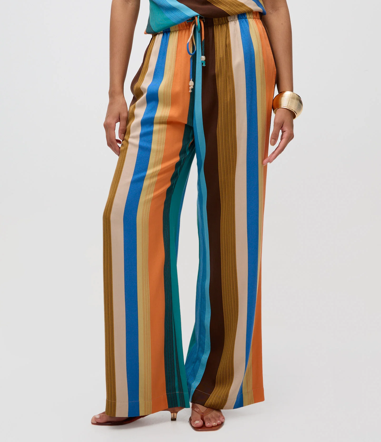 Calça em Sarja com Listras e Amarração com Ponteiras Multicores 2