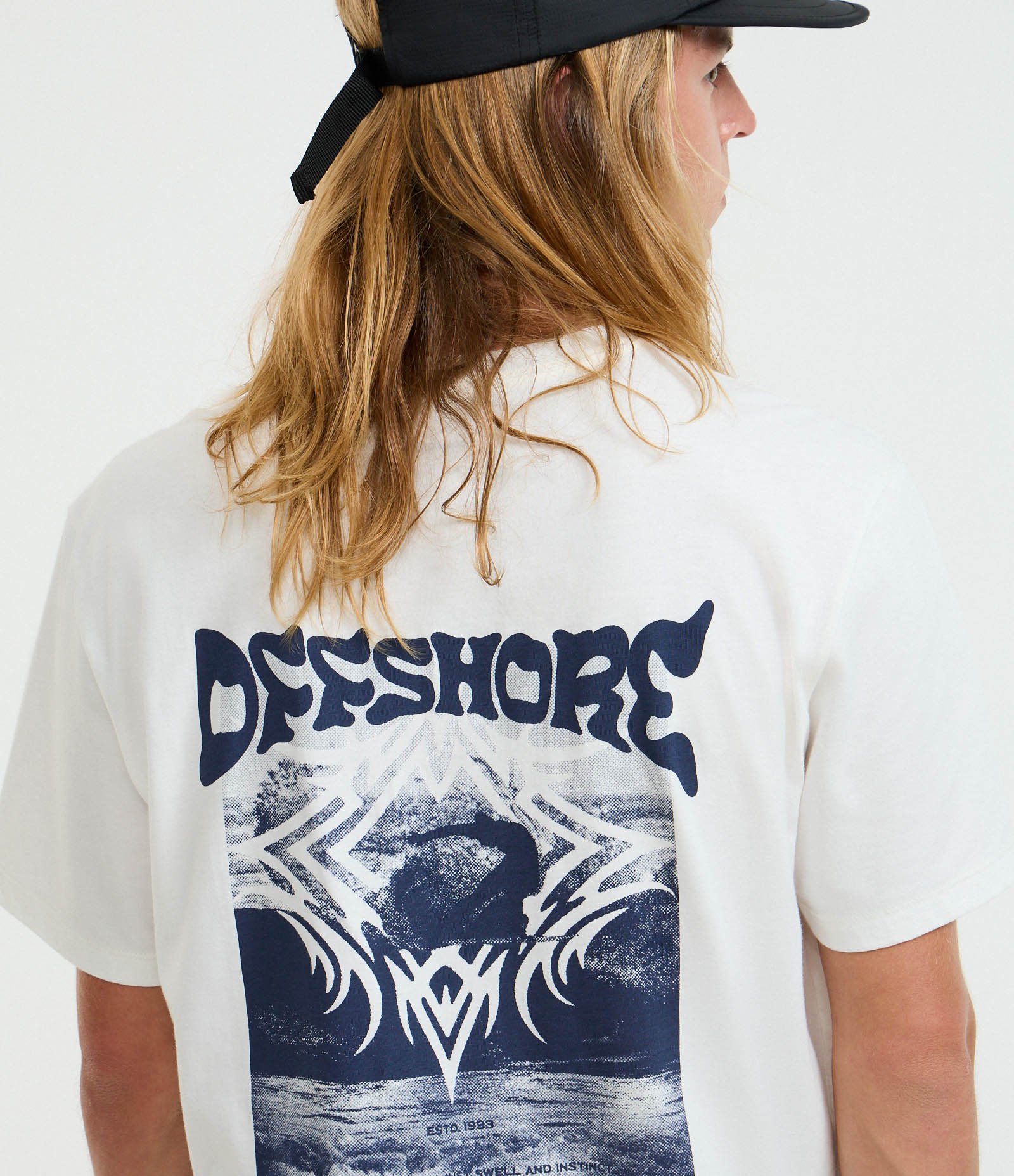 Camiseta Comfort em Algodão com Estampa Frente e Costas Offshore Branco 3