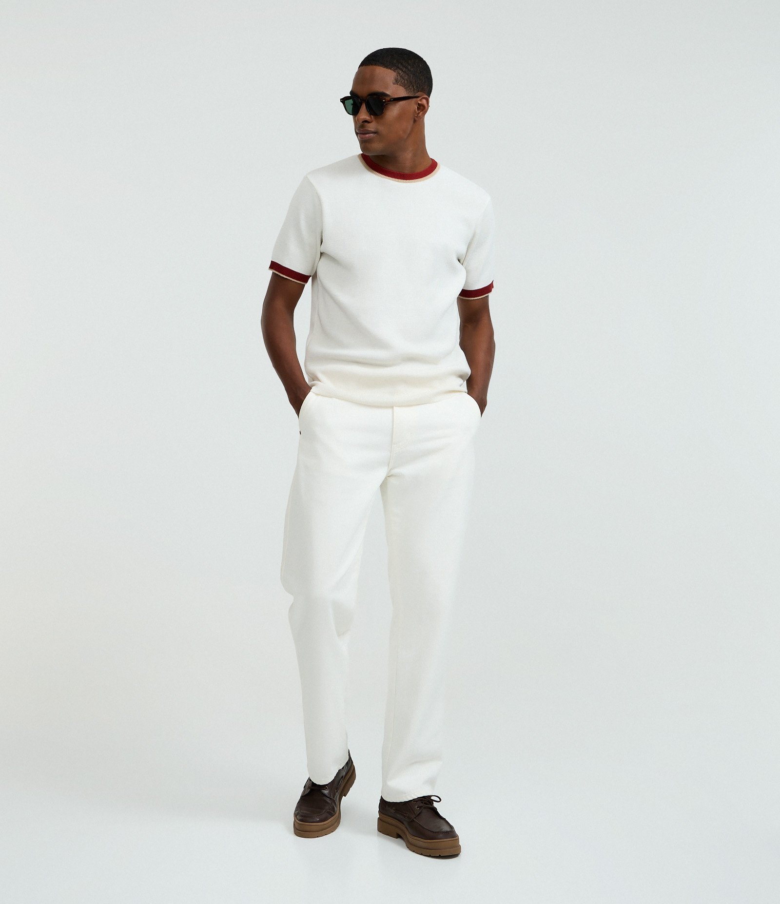 Camiseta Regular em algodão com Listras Contrastantes Branco 1