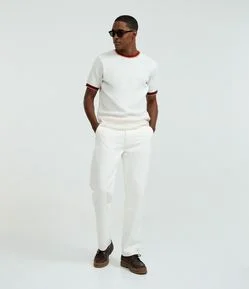 Camiseta Regular em algodão com Listras Contrastantes