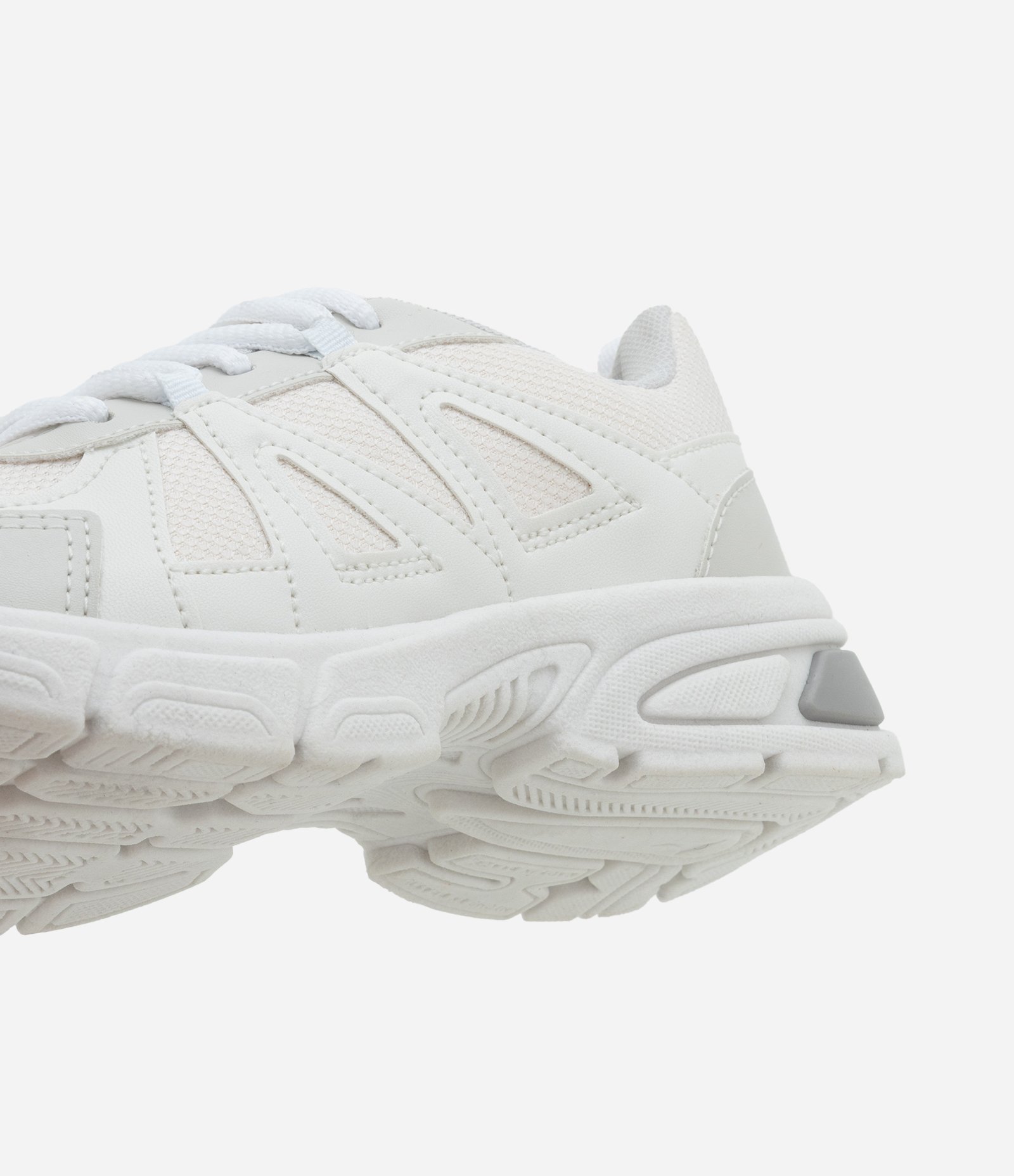 Tênis Infantil em PU com Recortes e Texturas - Tam 28 ao 34 Cinza 2