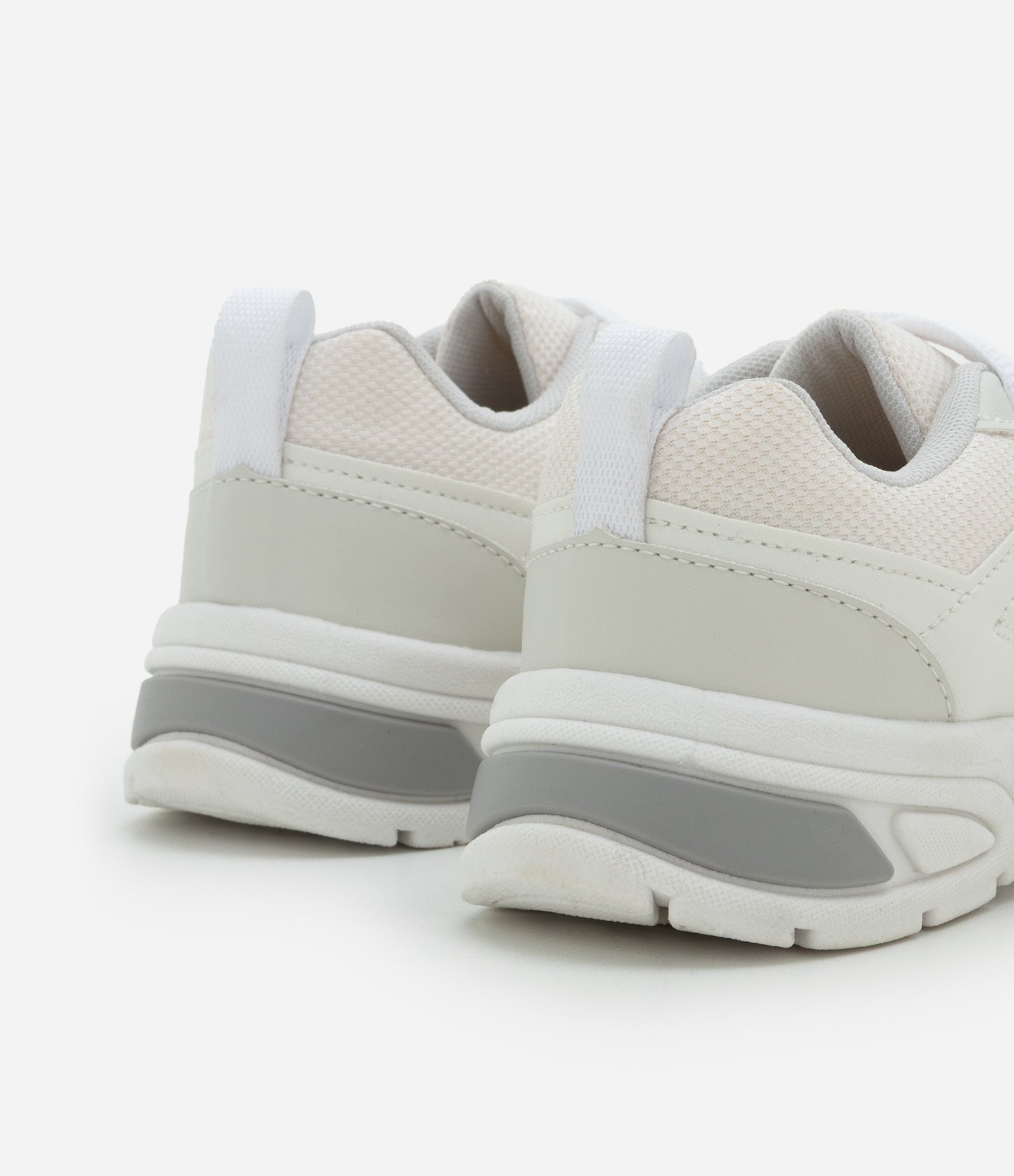 Tênis Infantil em PU com Recortes e Texturas - Tam 28 ao 34 Cinza 4