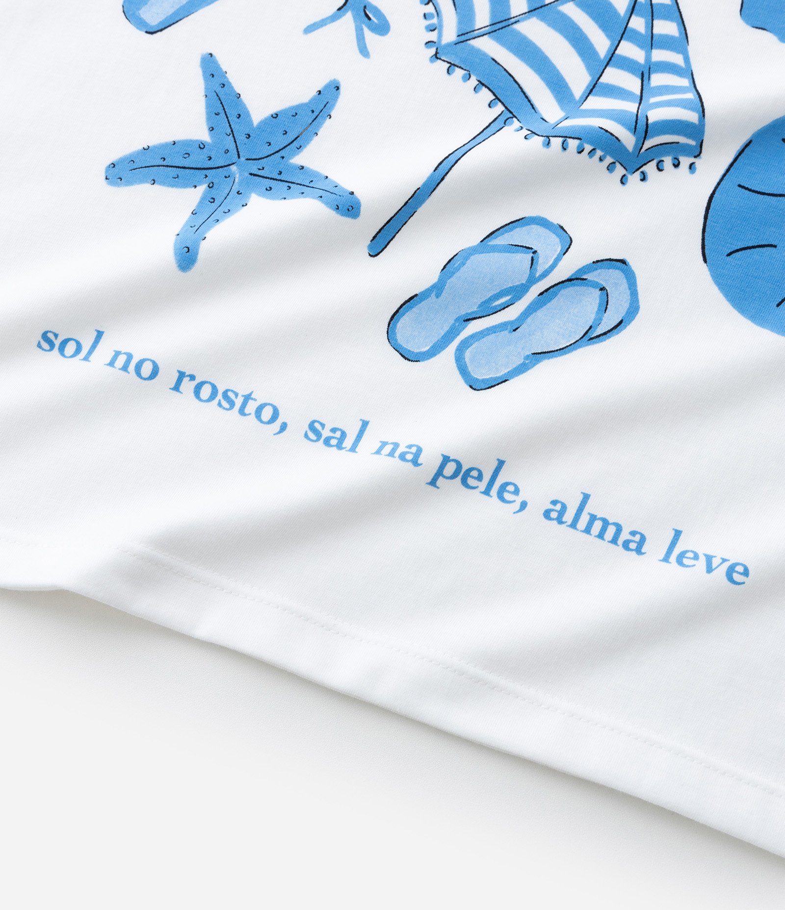 Camiseta Infantil Over com Estampa Praiana - Tam 5 a 16 Anos Branco 4