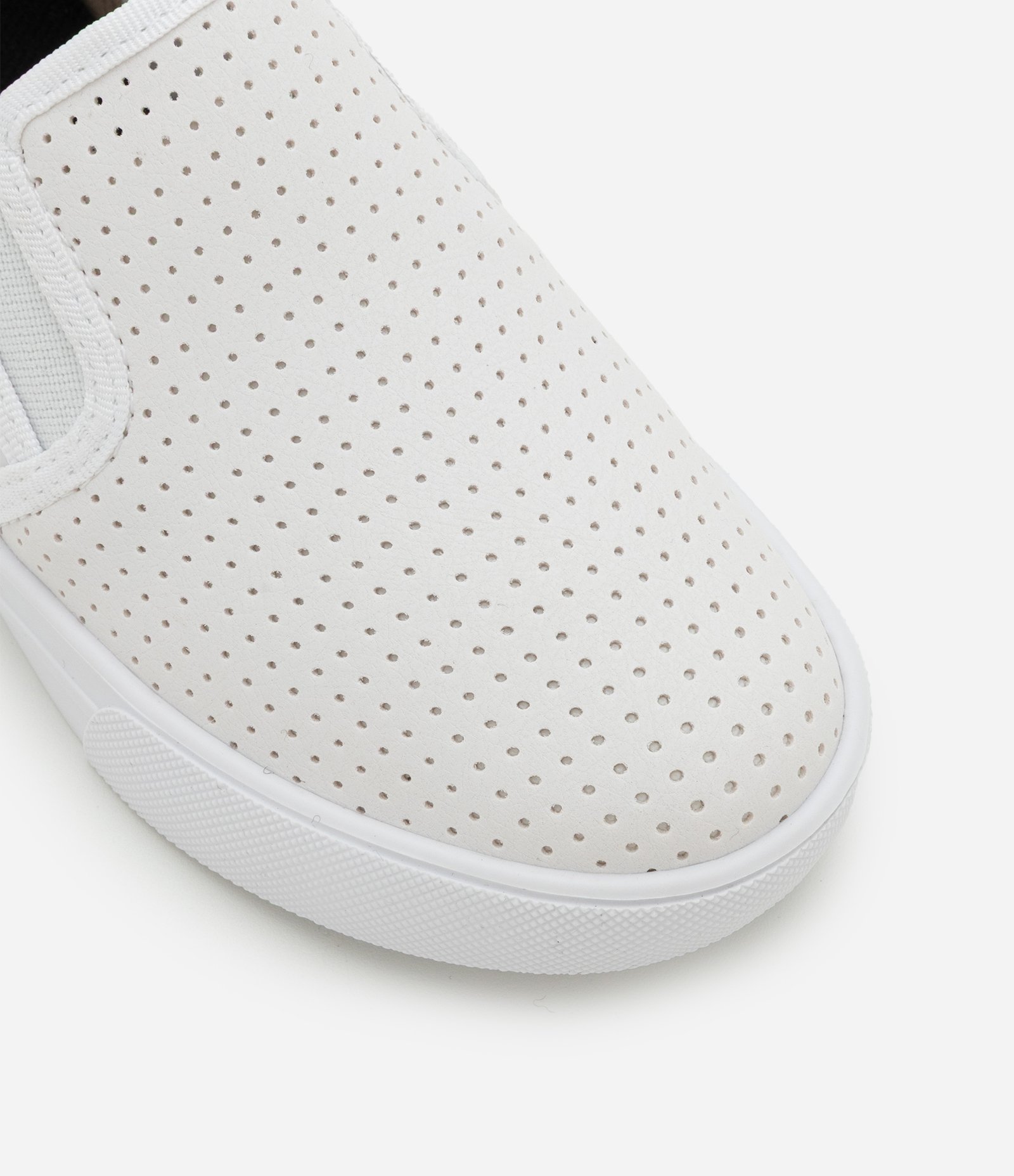 Tênis Infantil Slip On com Furinhos - Tam 27 ao 34 Branco 4