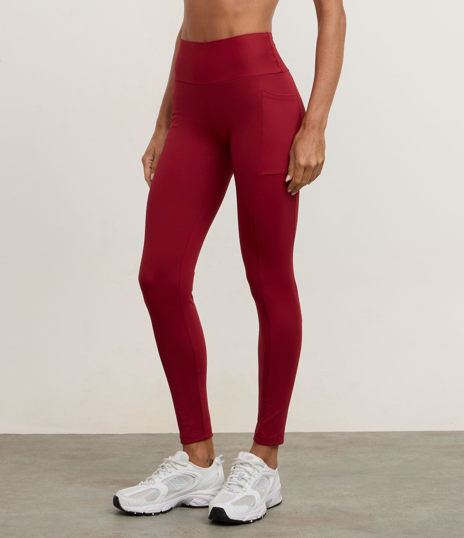Calça Legging Esportiva com Bolsos Laterais Vermelho Escuro 2