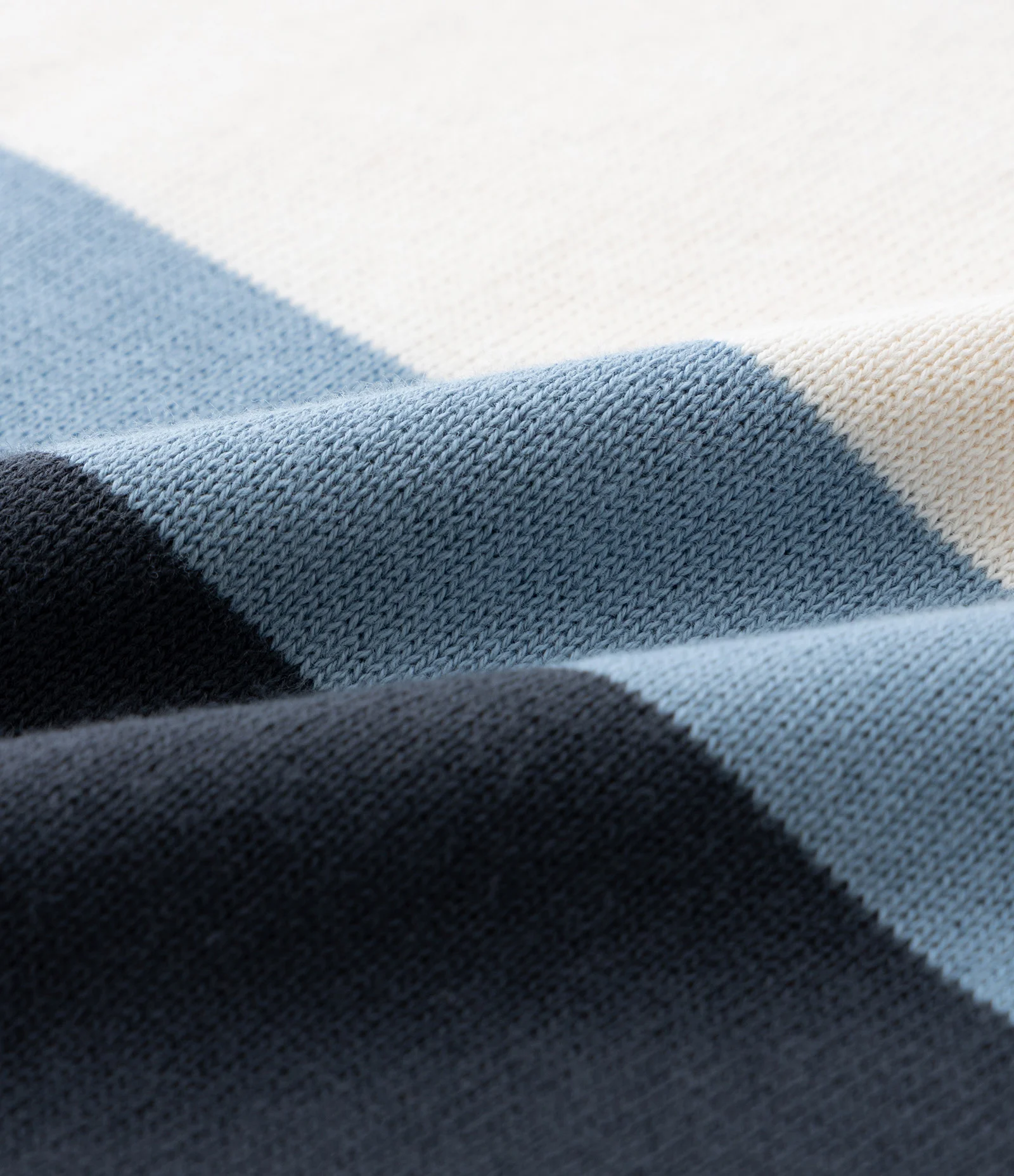 Moletom Infantil com Textura e Bloco de Cores Tam - 5 a 14 anos Bege/Azul 4