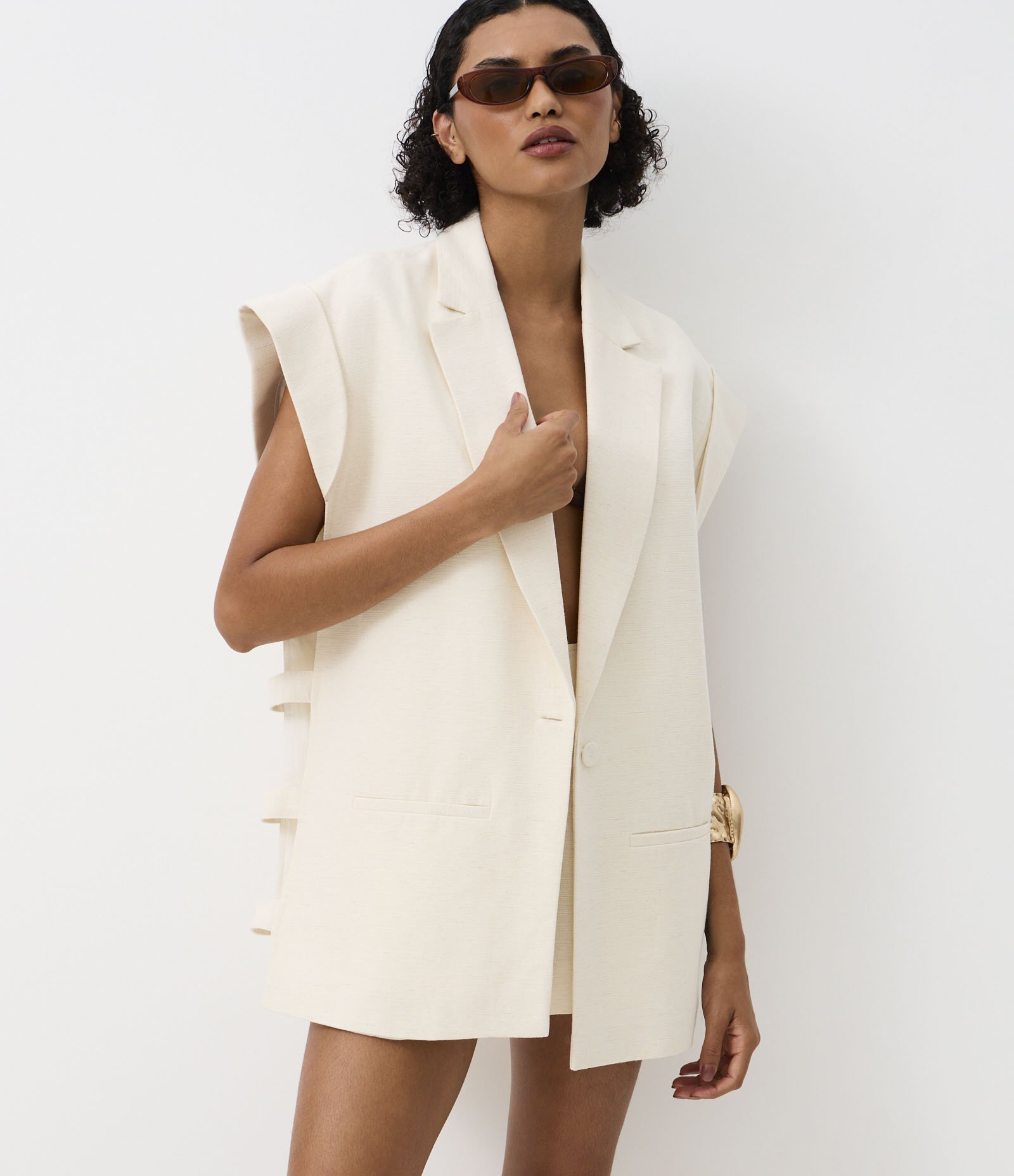 Colete em Algodão com Linho com Tiras na Lateral Aberta Off White 2