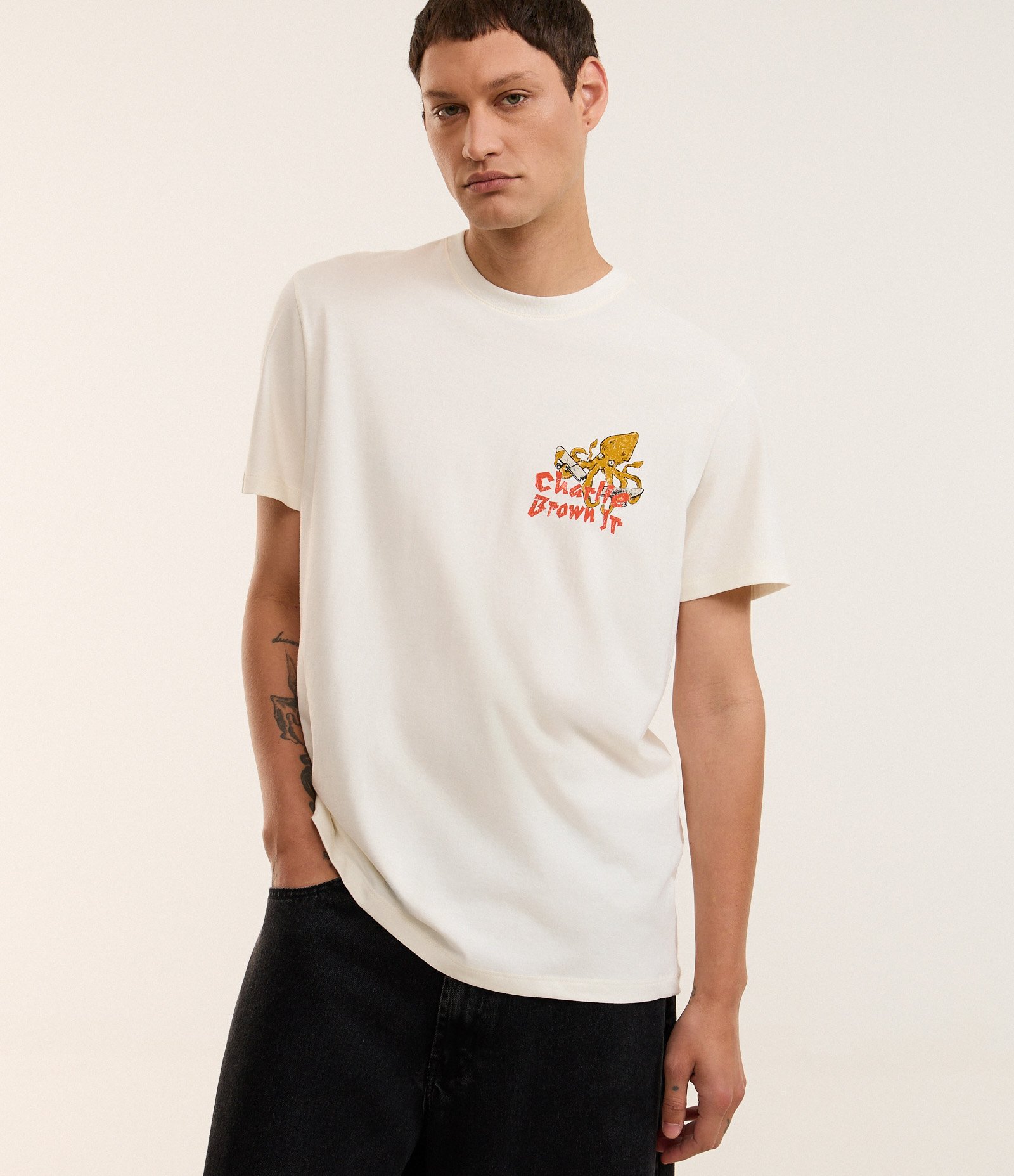 Camiseta Comfort em algodão com Estampa Charlie Brown jr Branco 2