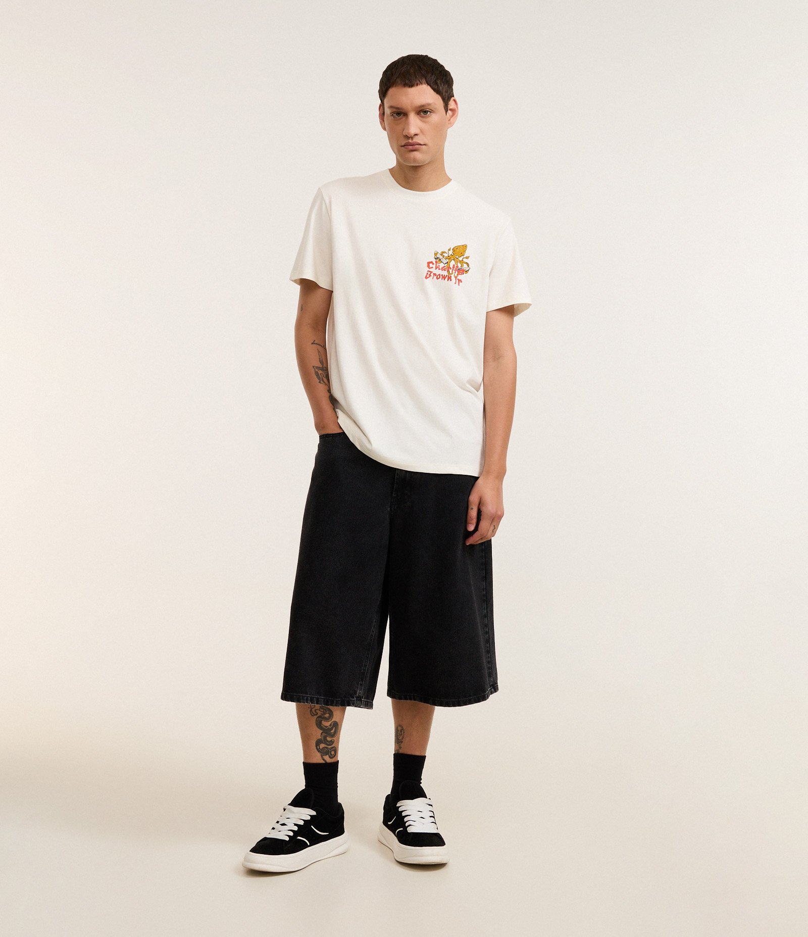 Camiseta Comfort em algodão com Estampa Charlie Brown jr Branco 3