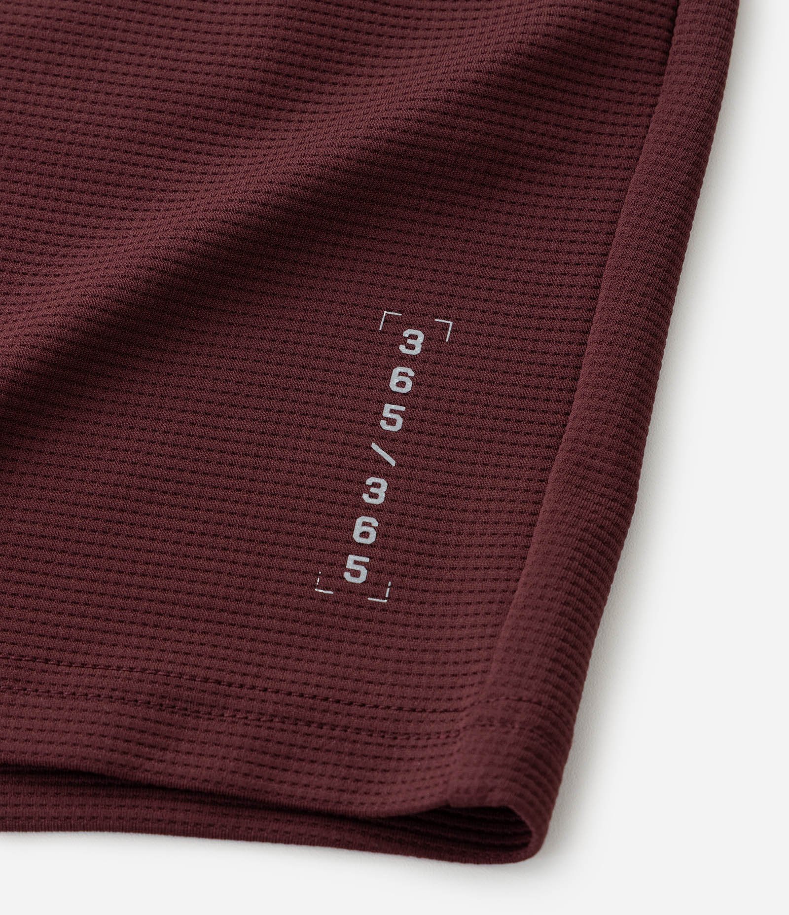 Bermuda Esportiva em Microfibra Texturizado com Estampa Localizada Bodõ 4