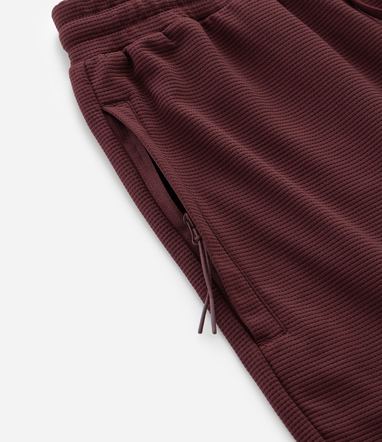 Bermuda Esportiva em Microfibra Texturizado com Estampa Localizada Bodõ 6