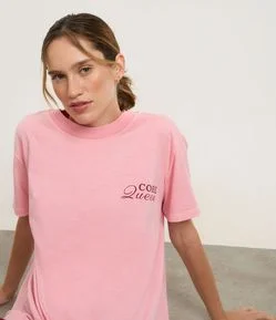 Camiseta Oversized Esportiva com Estampa Frente e Costas Core Queen