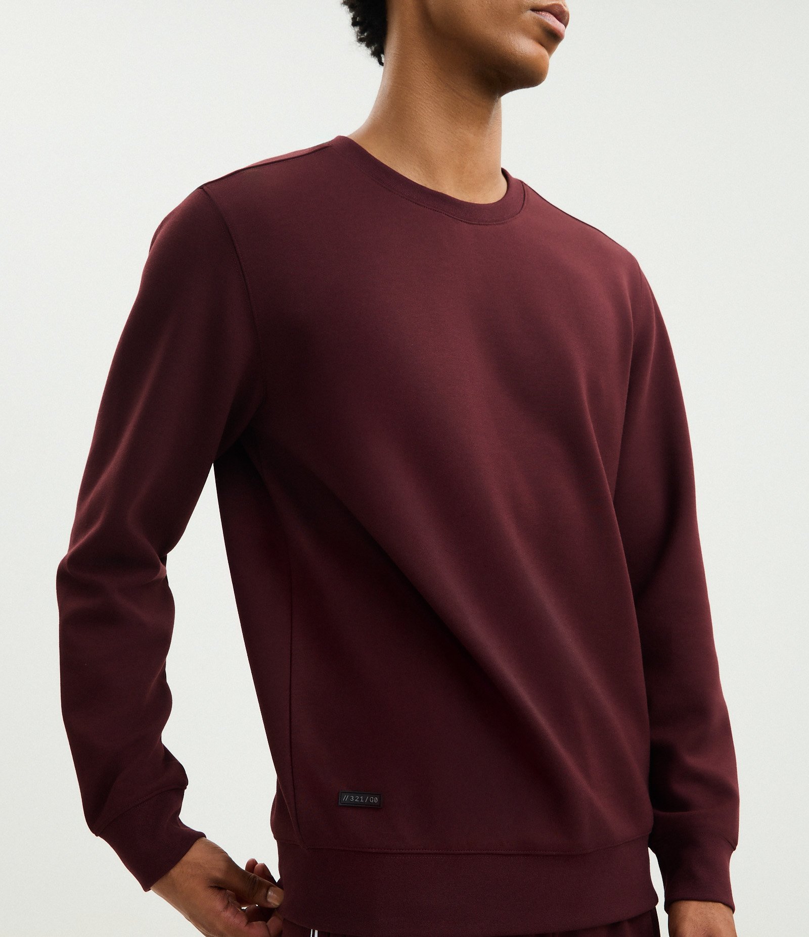 Casaco Fechado Esportivo com Punho Ajustado e Etiqueta Aplicada Bordô 3