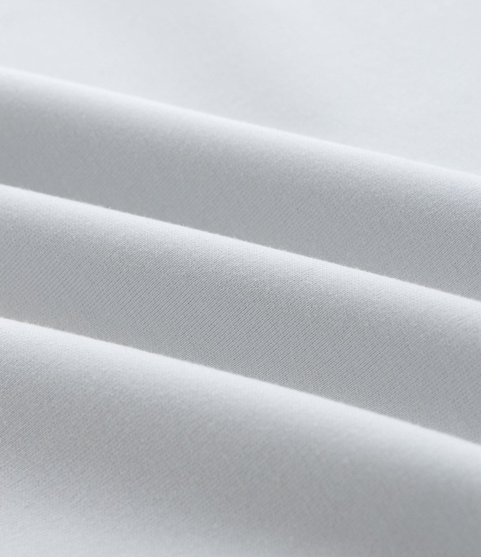 Casaco Fechado Esportivo com Punho Ajustado e Etiqueta Aplicada Branco 5