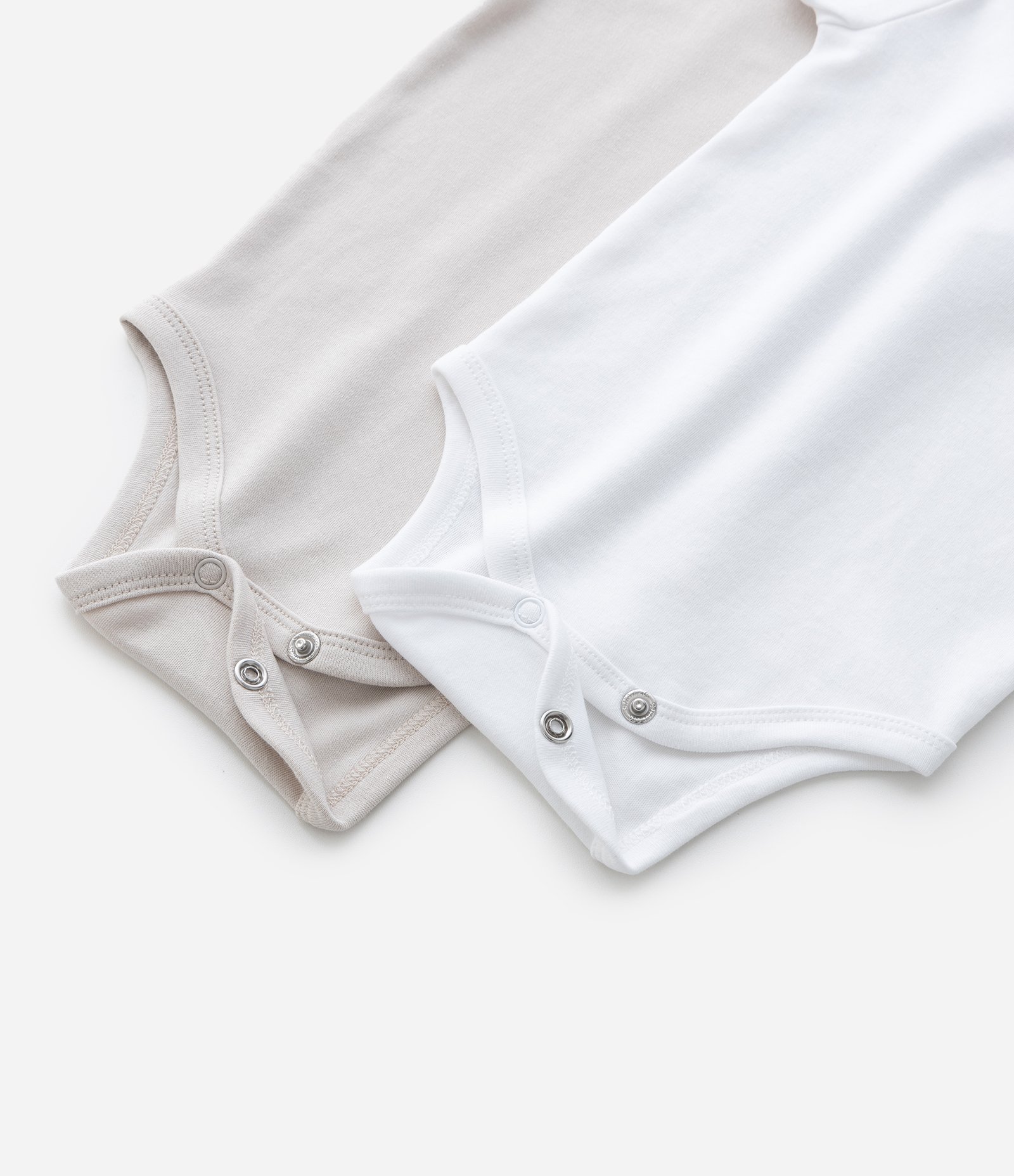 Kit 02 Bodies Básicos em Suedine com Gola Americana - Tam RN a 18 meses Branco/Bege Claro 6