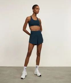 Bermuda Esportiva em Microfibra com Cós Alto