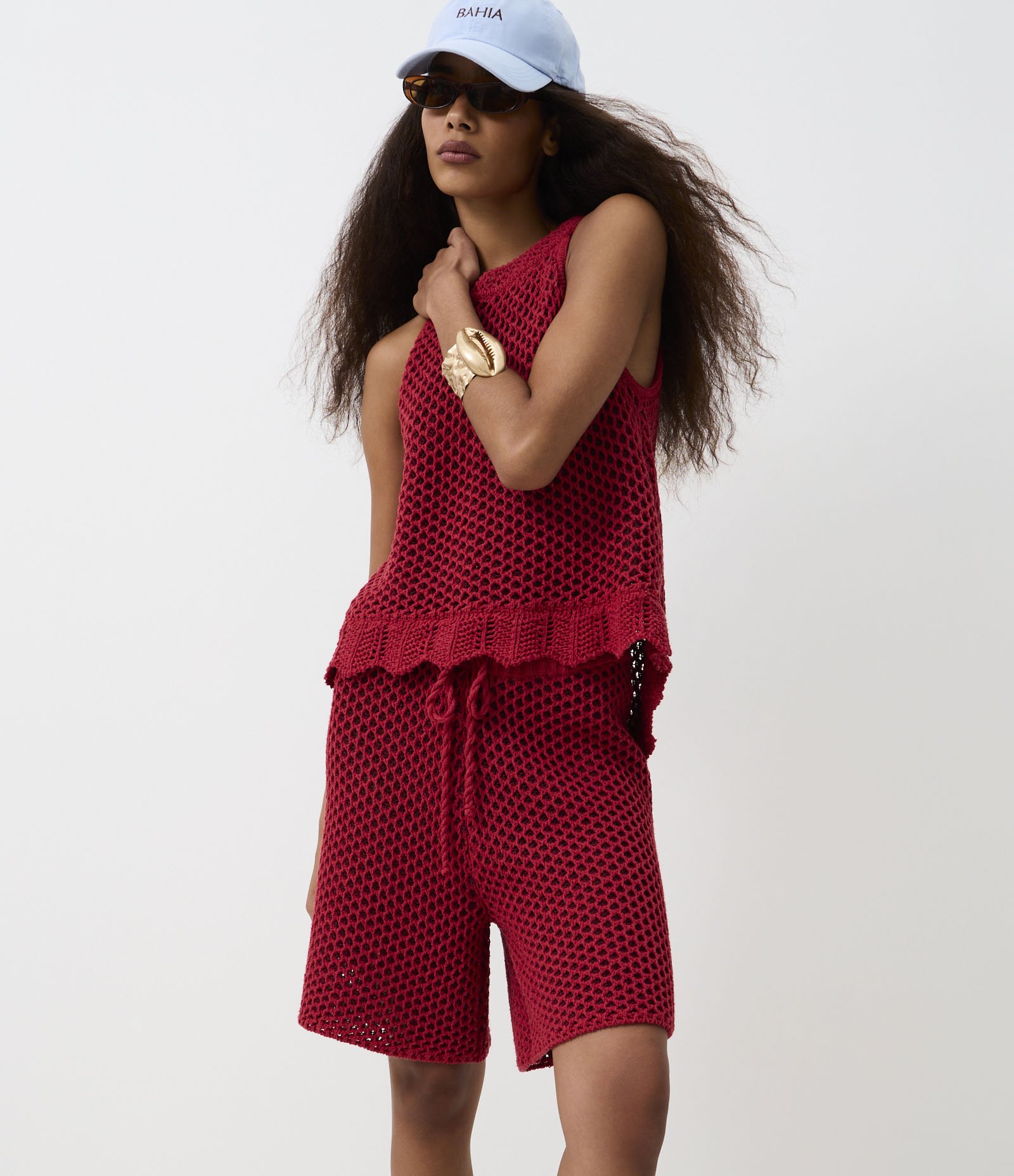 Bermuda em Tricô com Ponto Vazado Vermelho 3