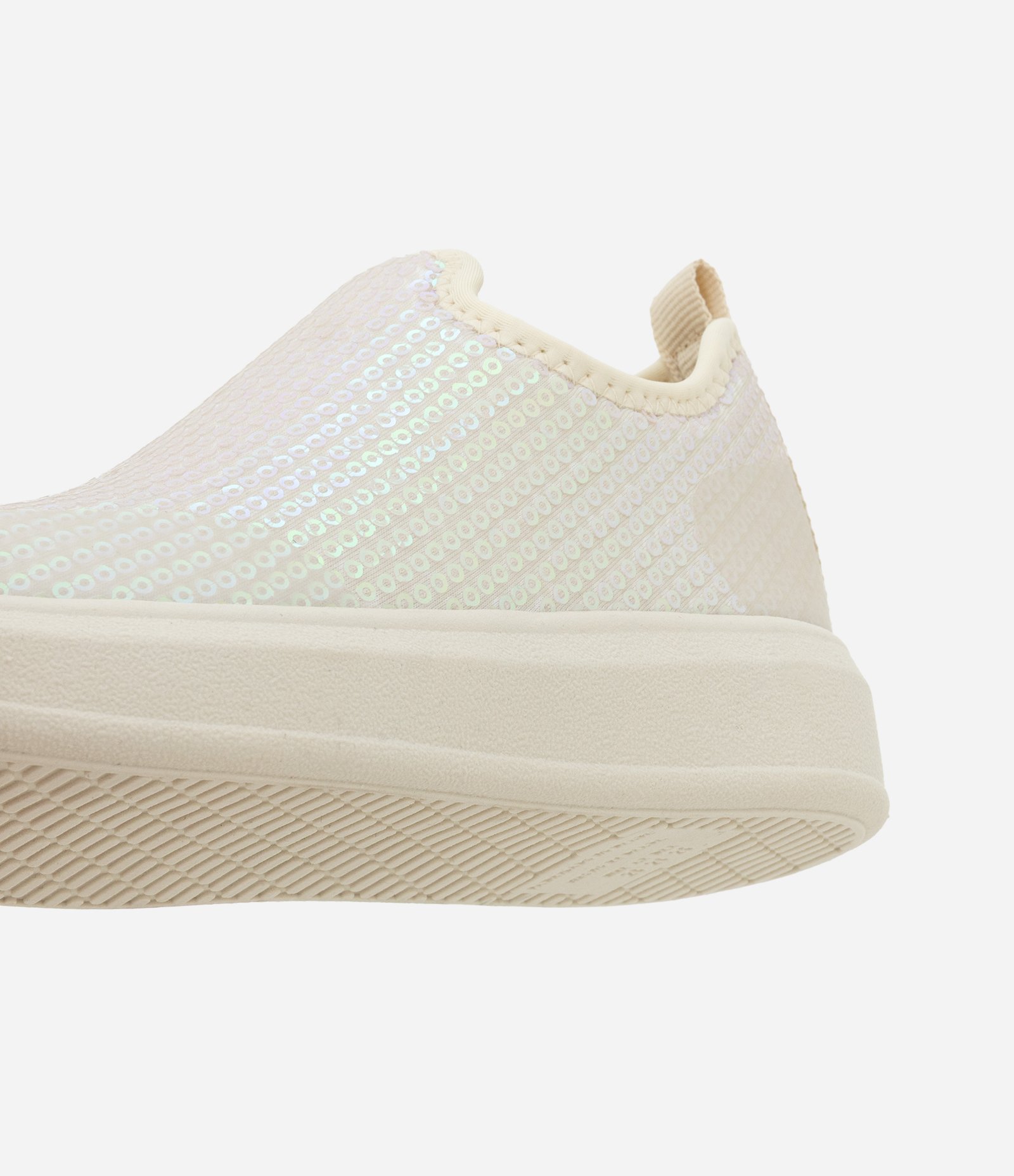 Tênis Infantil Slip On com Paetê - Tam 20 ao 27 Bege 3