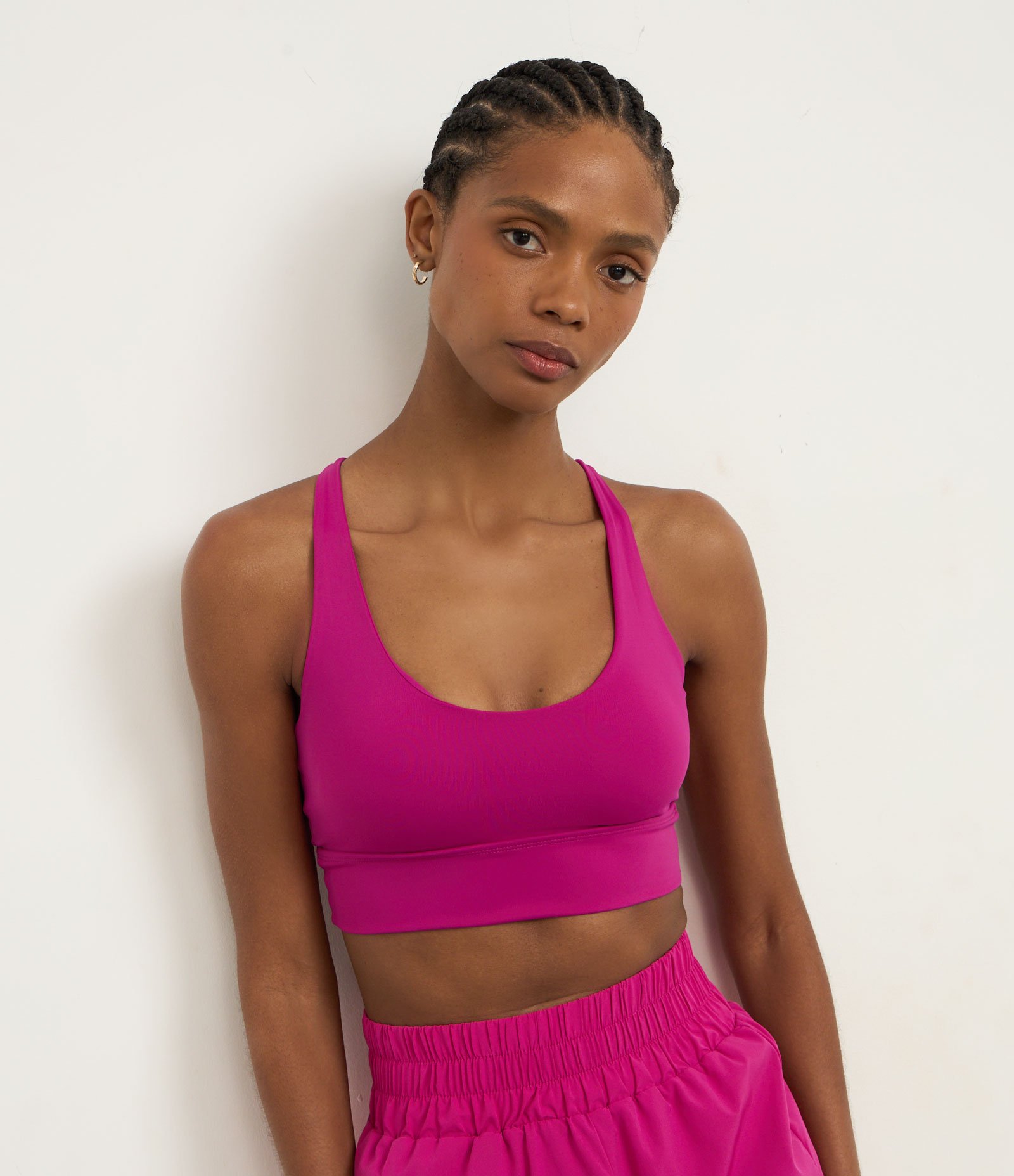 Top Esportivo Alongado com Bojo Removível e Tiras Diferenciadas nas Costas Roxo 2