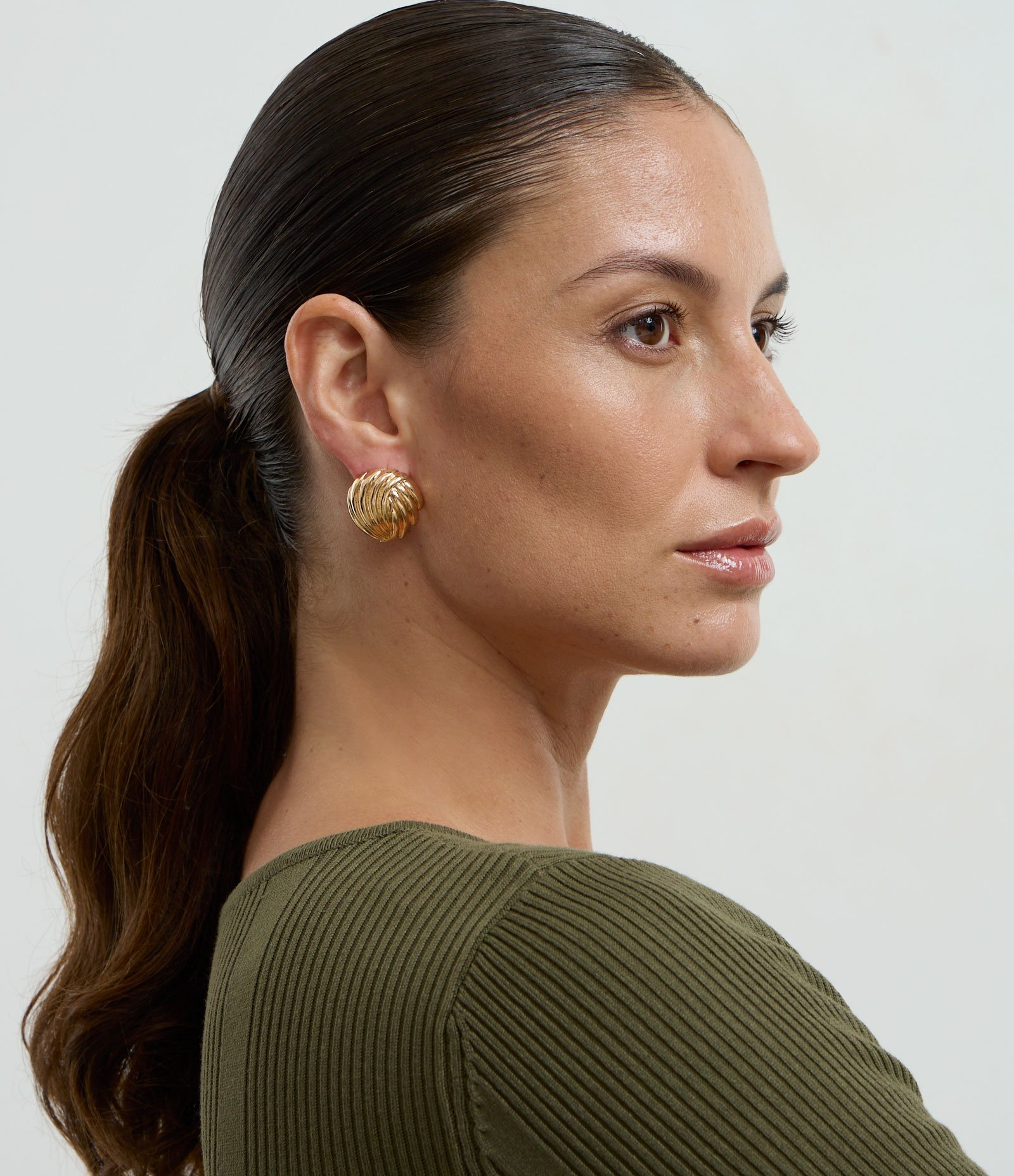 Kit 03 Brincos Médios em Metal com Diferentes Formatos Dourado 1