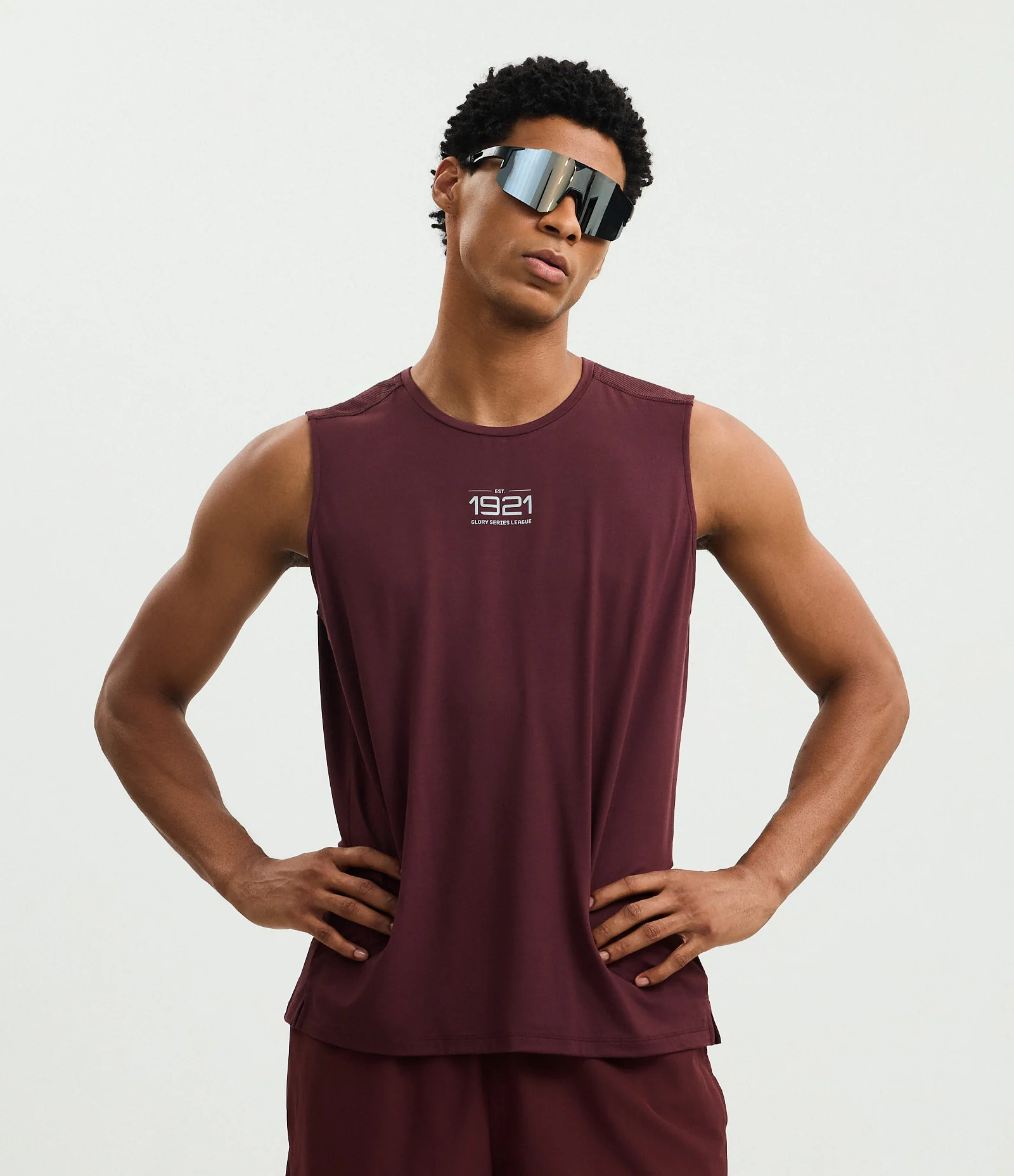 Regata Esportiva com Tecnologia Dry e Lettering em Gel bordô 1