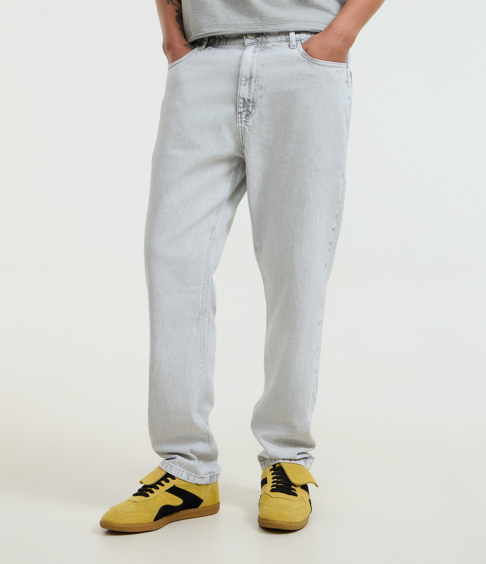 Calça Loose em Jeans Cinza 2