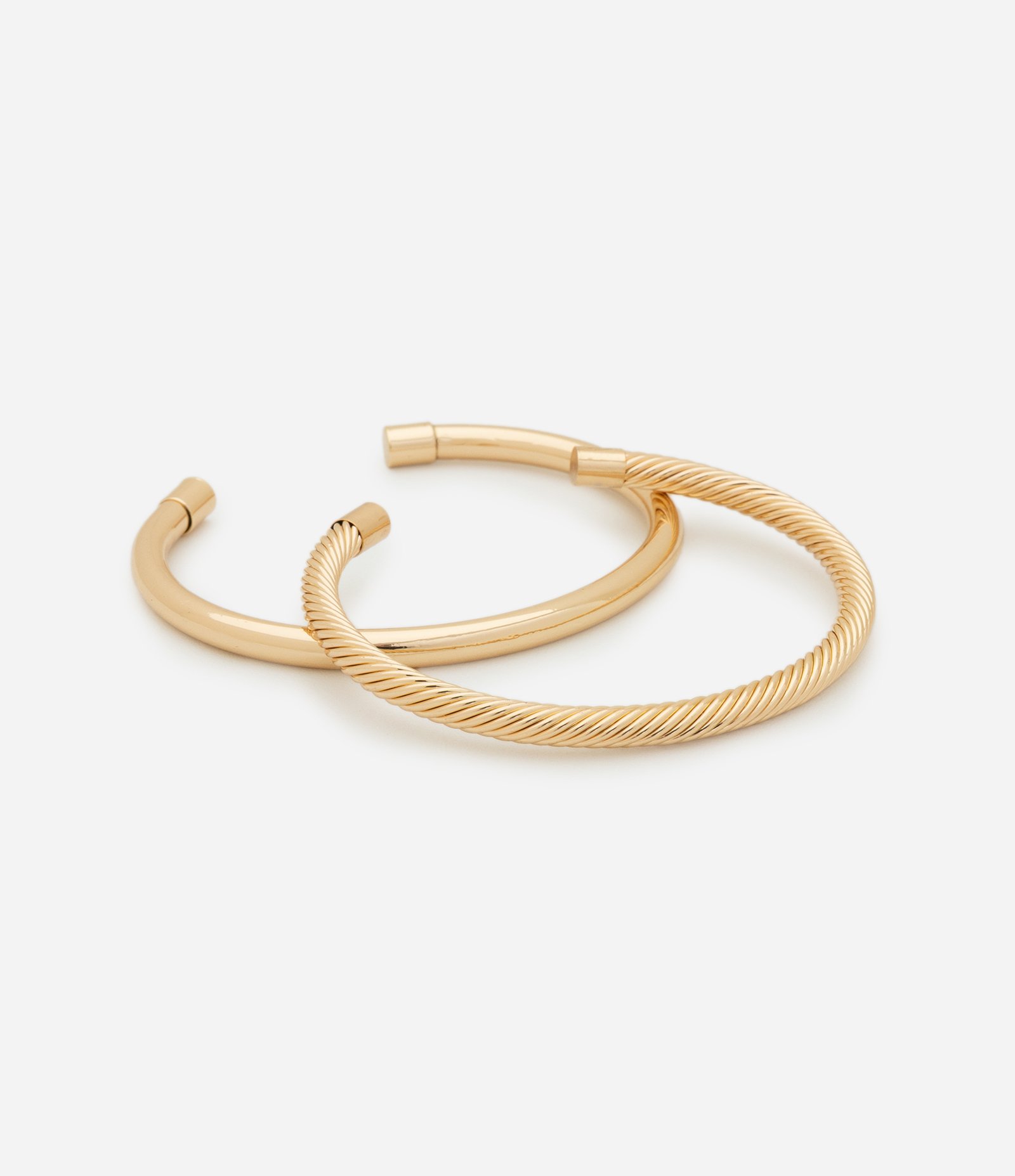 Kit 02 Braceletes com Detalhe Torcido Metalizadas Dourado 2