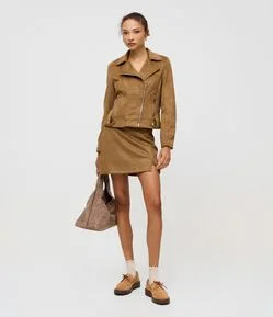 Short Saia Curto em Suede com Fendinha