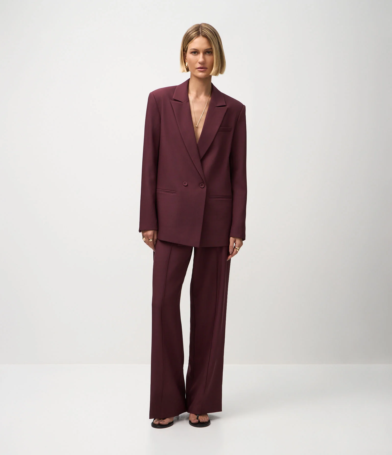 Blazer Oversized Alfaiatado com Fechamento Transpassado Bordô 4