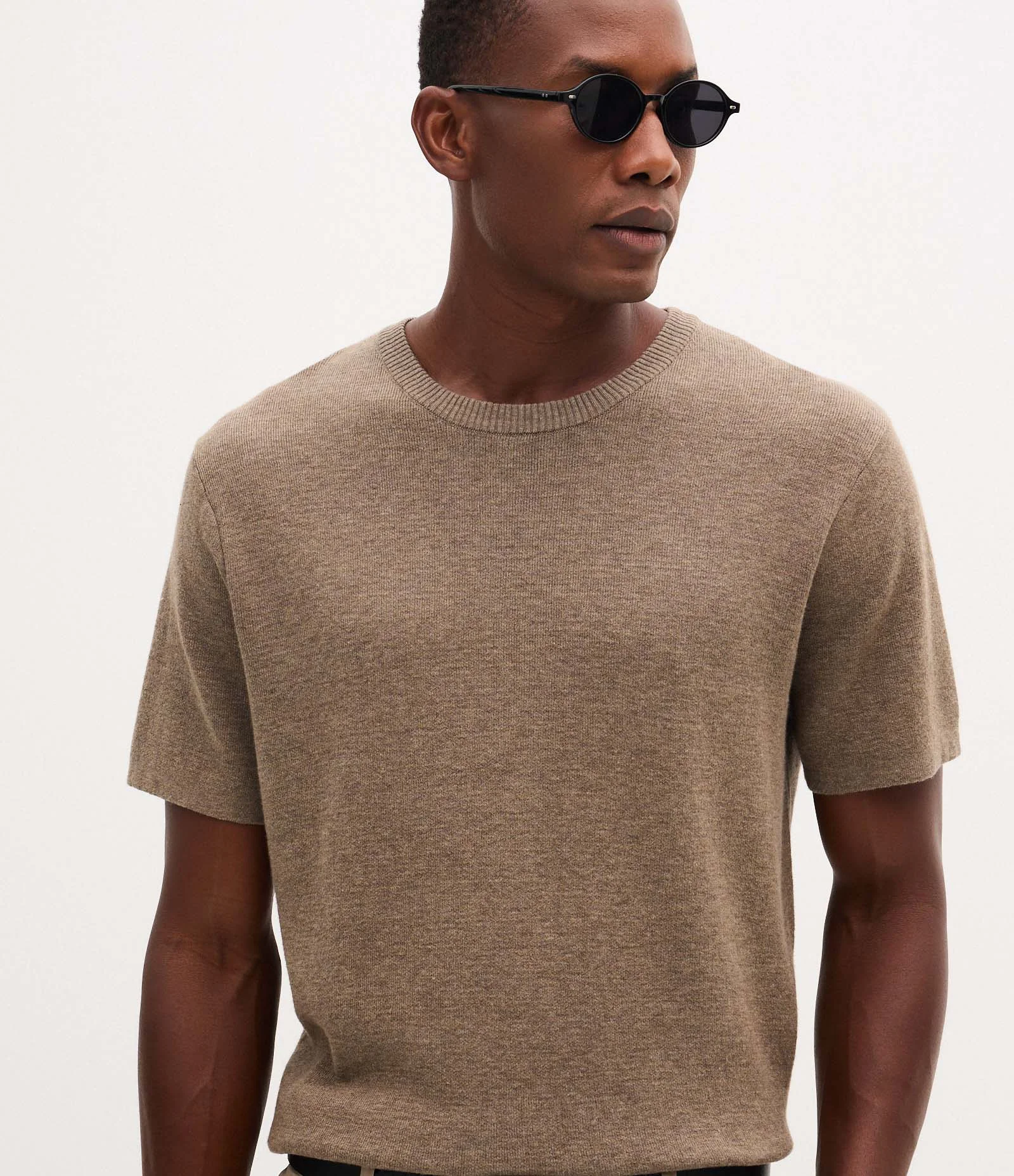 Camiseta Melange com Efeito em Tricô Marrom 3