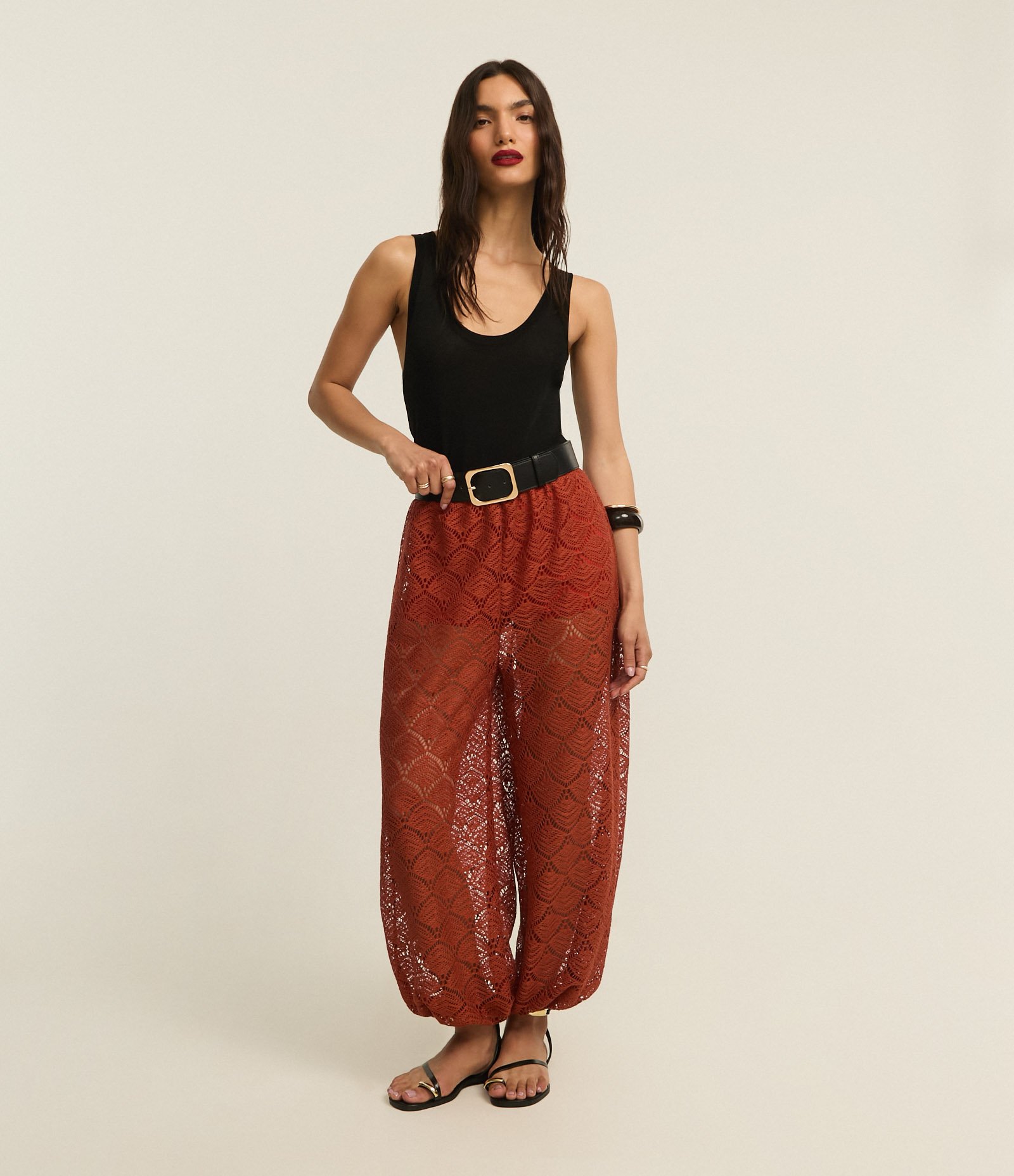Calça Balloon Cropped com Textura e Sobreposição Vermelho 1