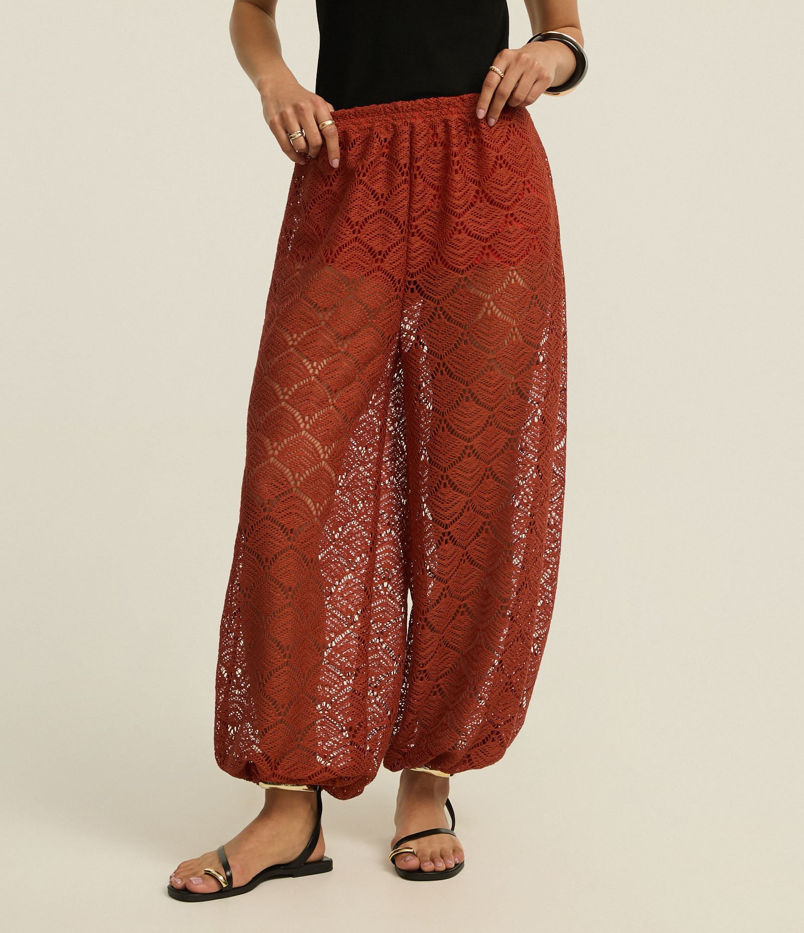 Calça Balloon Cropped com Textura e Sobreposição Vermelho 2